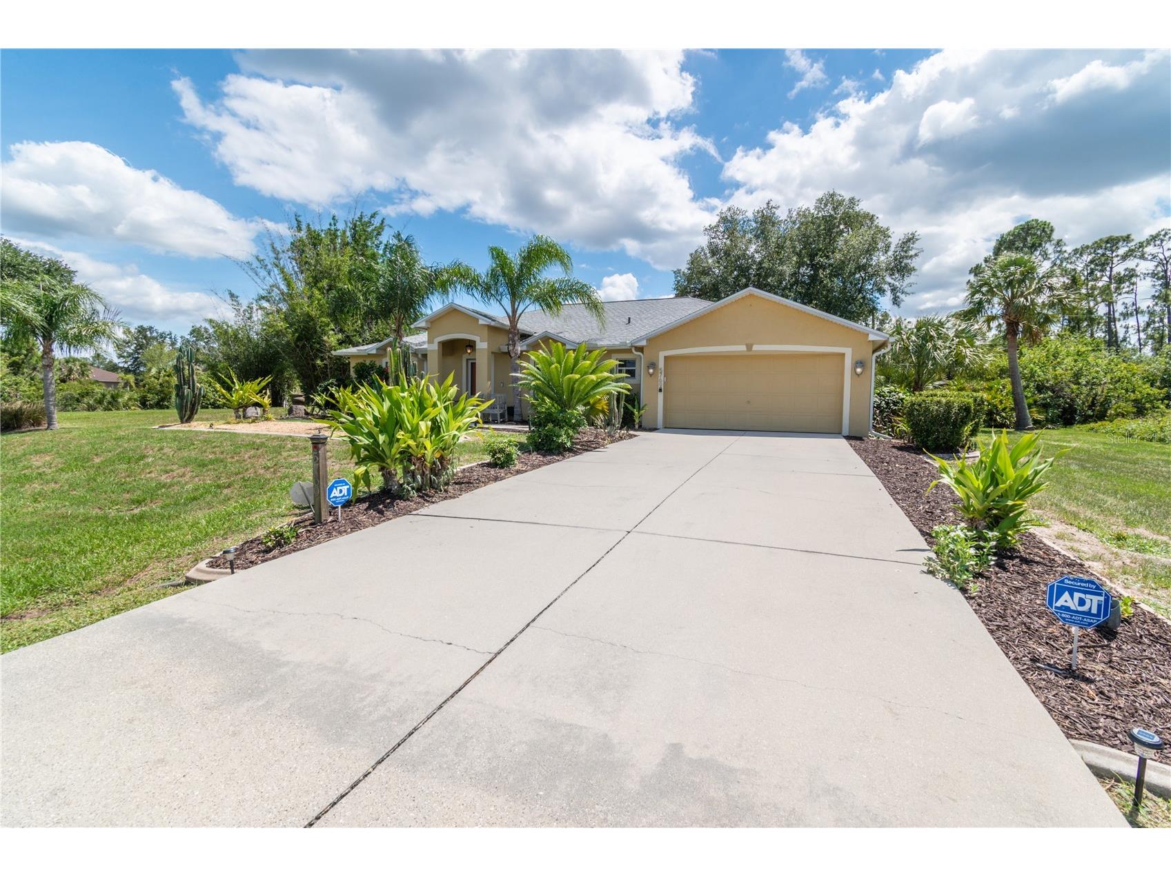 5769 E Price Boulevard North Port FL 34288 O6414242 image2