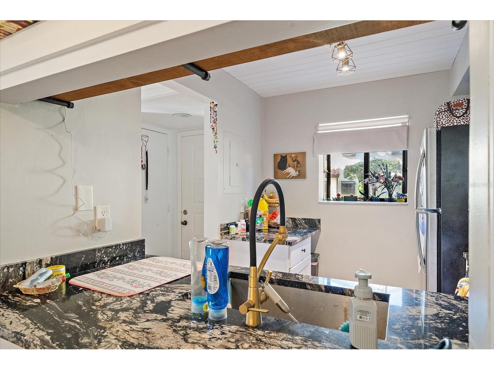 5769 Gardens Drive #101 Sarasota FL 34243 TB8473883 image8