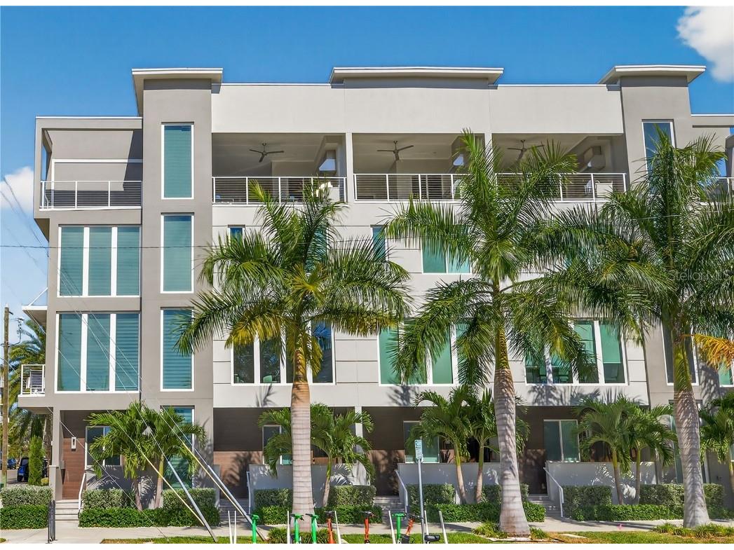 577 4th Avenue S Saint Petersburg FL 33701 TB8445635 image1