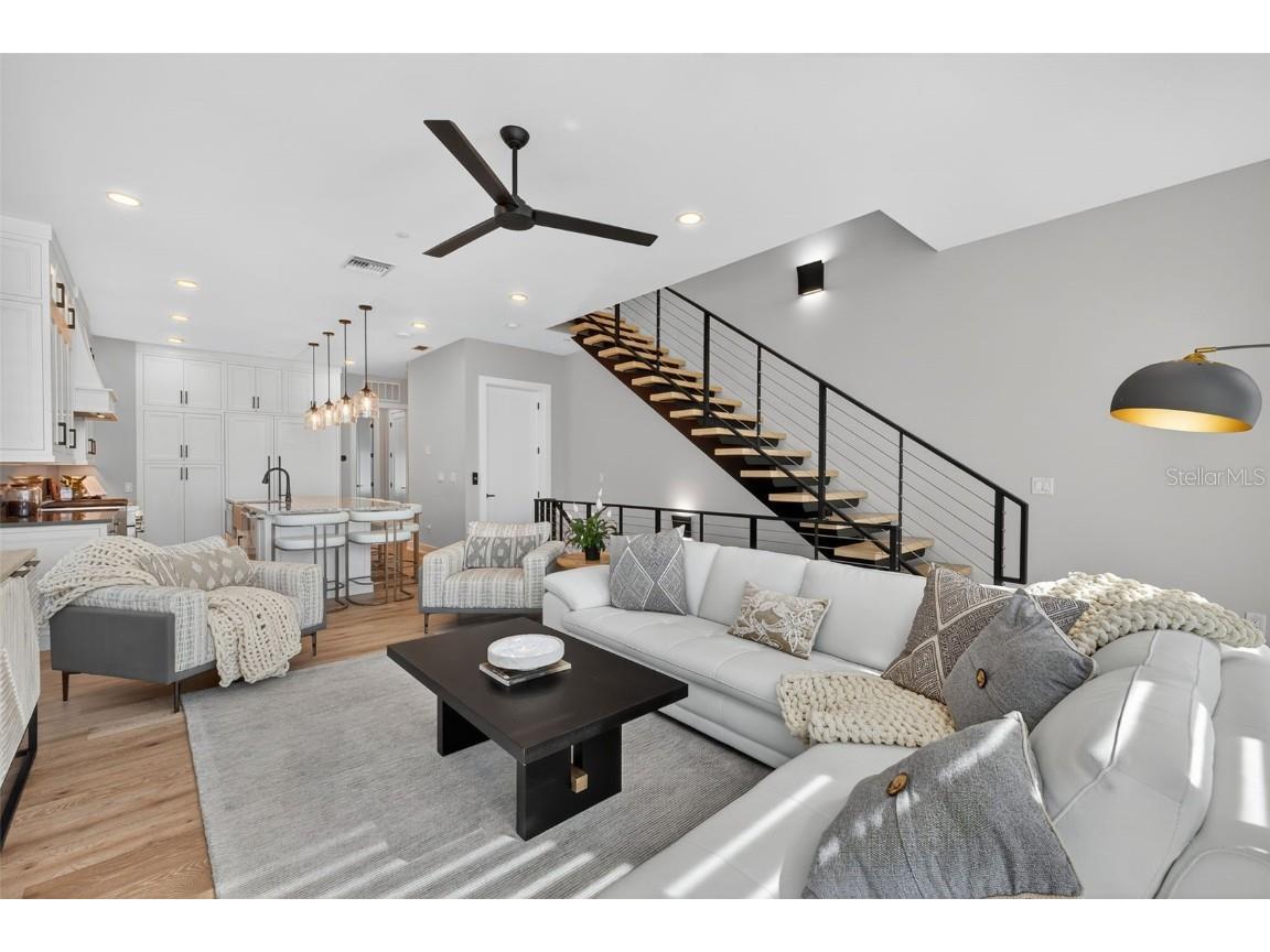 577 4th Avenue S Saint Petersburg FL 33701 TB8445635 image10