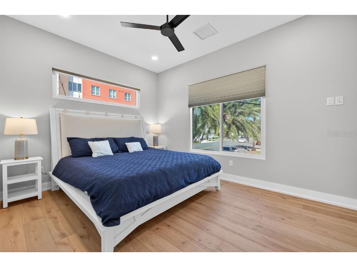 577 4th Avenue S Saint Petersburg FL 33701 TB8445635 image30