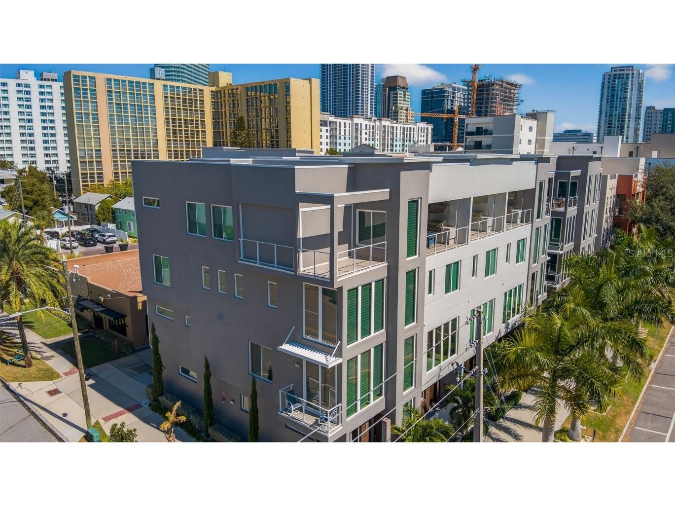 577 4th Avenue S Saint Petersburg FL 33701 TB8445635 image38