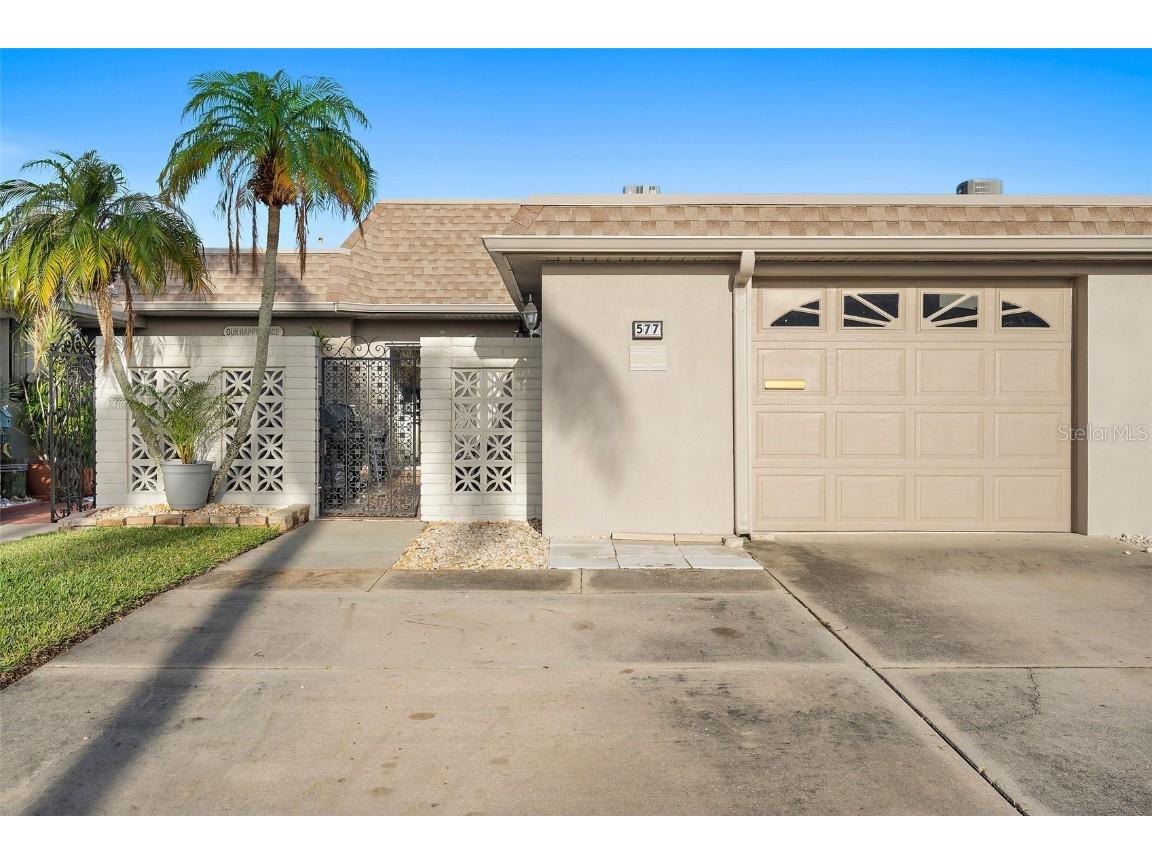 577 Boca Ciega Point Boulevard N Saint Petersburg FL 33708 U8226595 image1