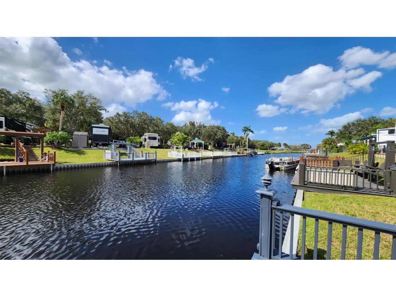 577 Waterway Drive River Ranch FL 33867 - KISSIMMEE RIVER AND LAKE TB8316808 image1