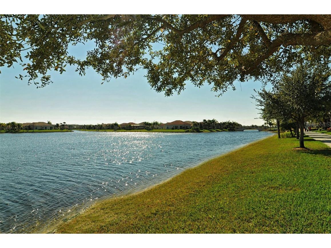 5770 Ivrea Drive Sarasota FL 34238 A4671491 image83