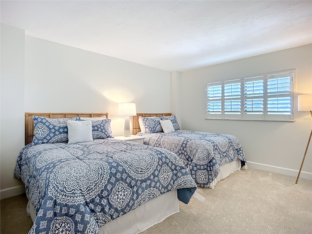 5770 Midnight Pass Road #301 Sarasota FL 34242 A4663854 image19