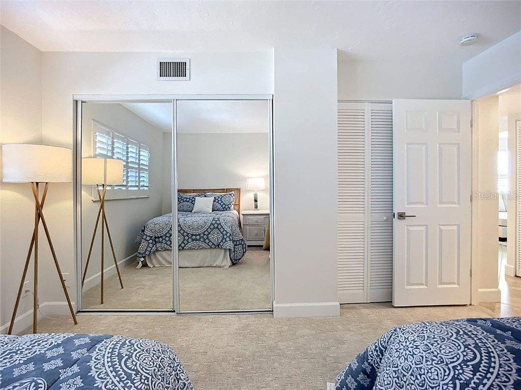 5770 Midnight Pass Road #301 Sarasota FL 34242 A4663854 image20