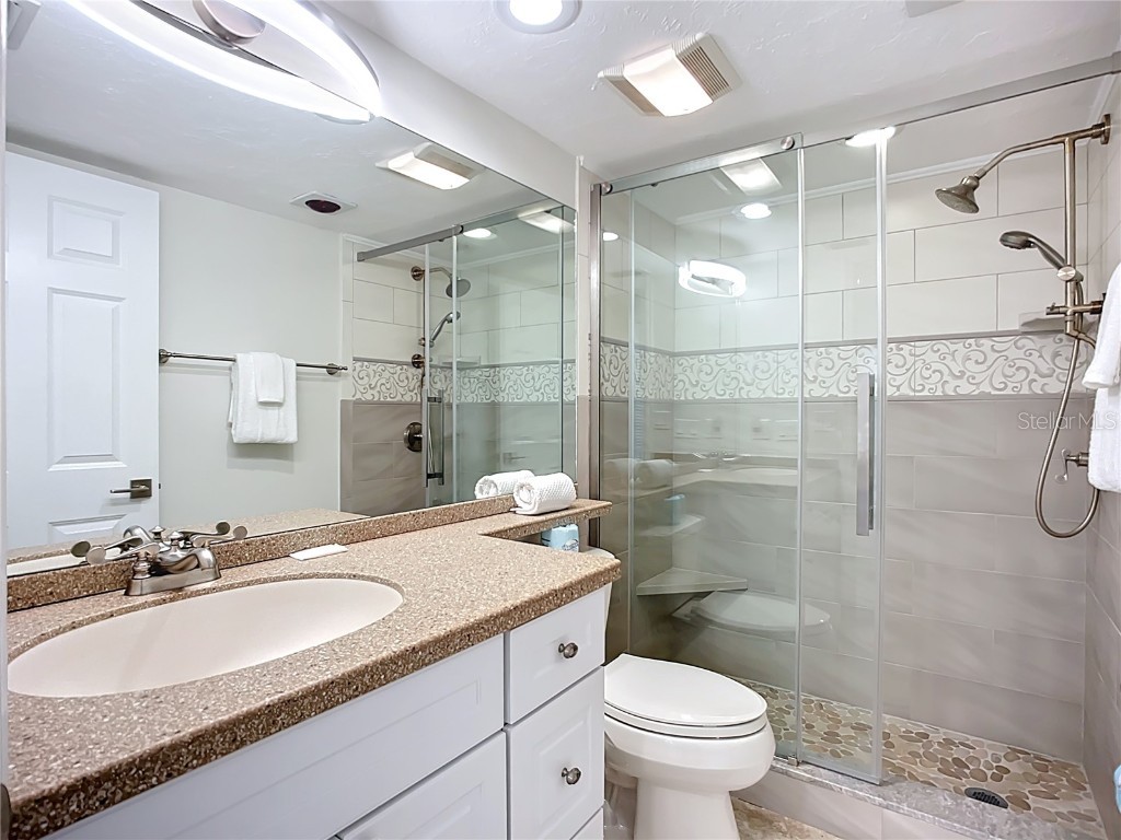 5770 Midnight Pass Road #301 Sarasota FL 34242 A4663854 image21