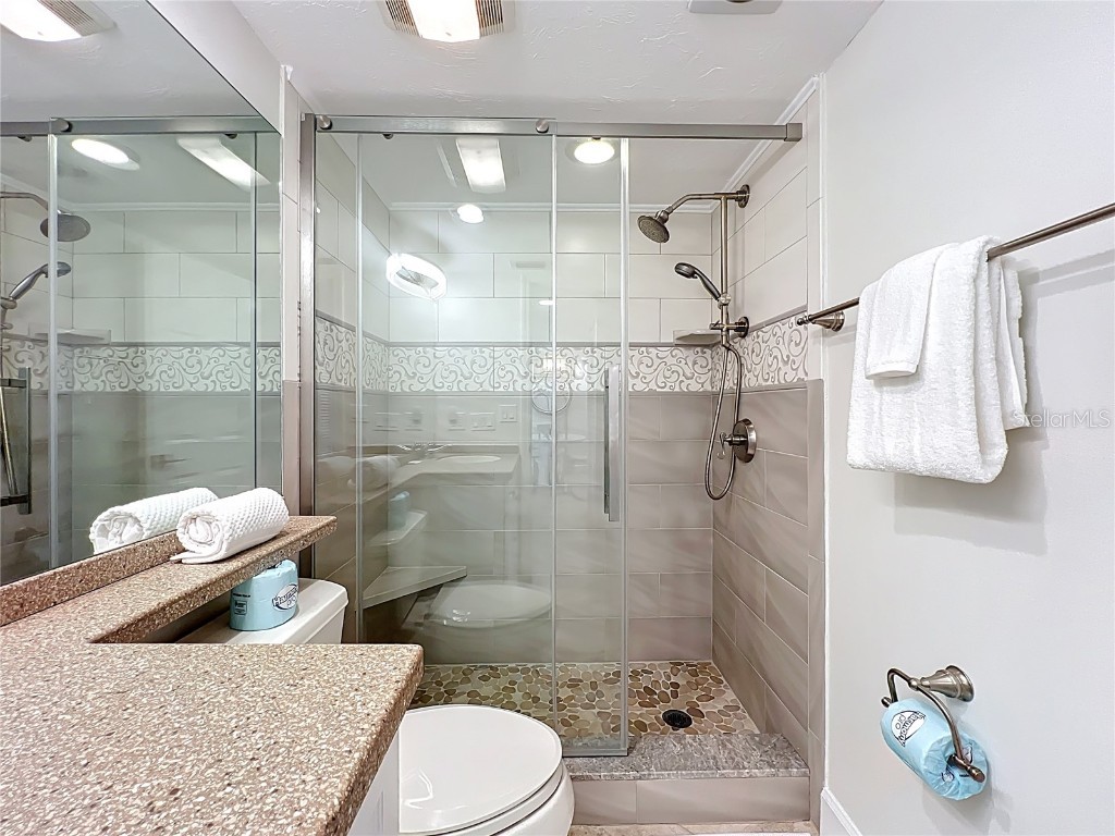 5770 Midnight Pass Road #301 Sarasota FL 34242 A4663854 image22