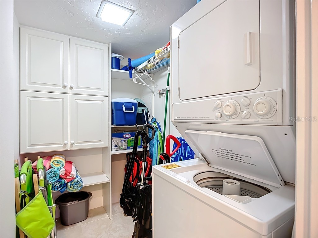 5770 Midnight Pass Road #301 Sarasota FL 34242 A4663854 image29