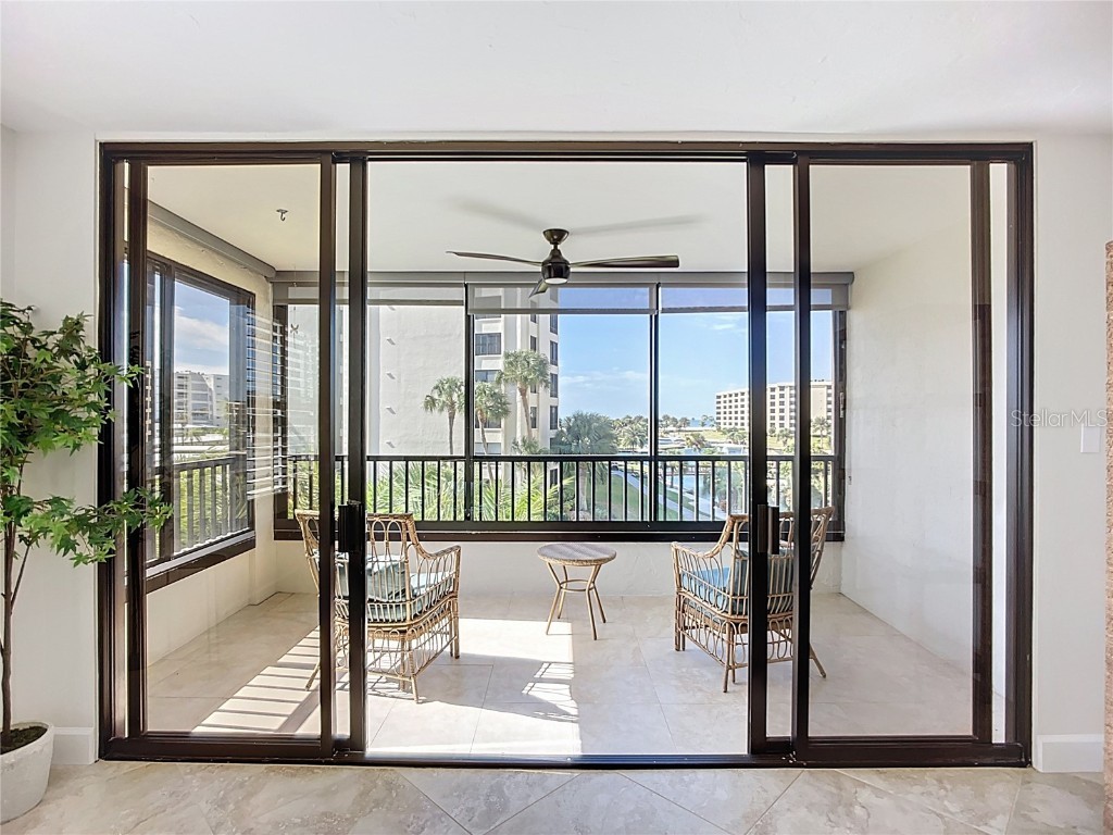 5770 Midnight Pass Road #301 Sarasota FL 34242 A4663854 image30