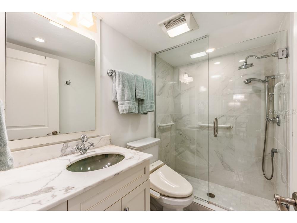 5770 Midnight Pass Road #605 Sarasota FL 34242 A4486589 image19