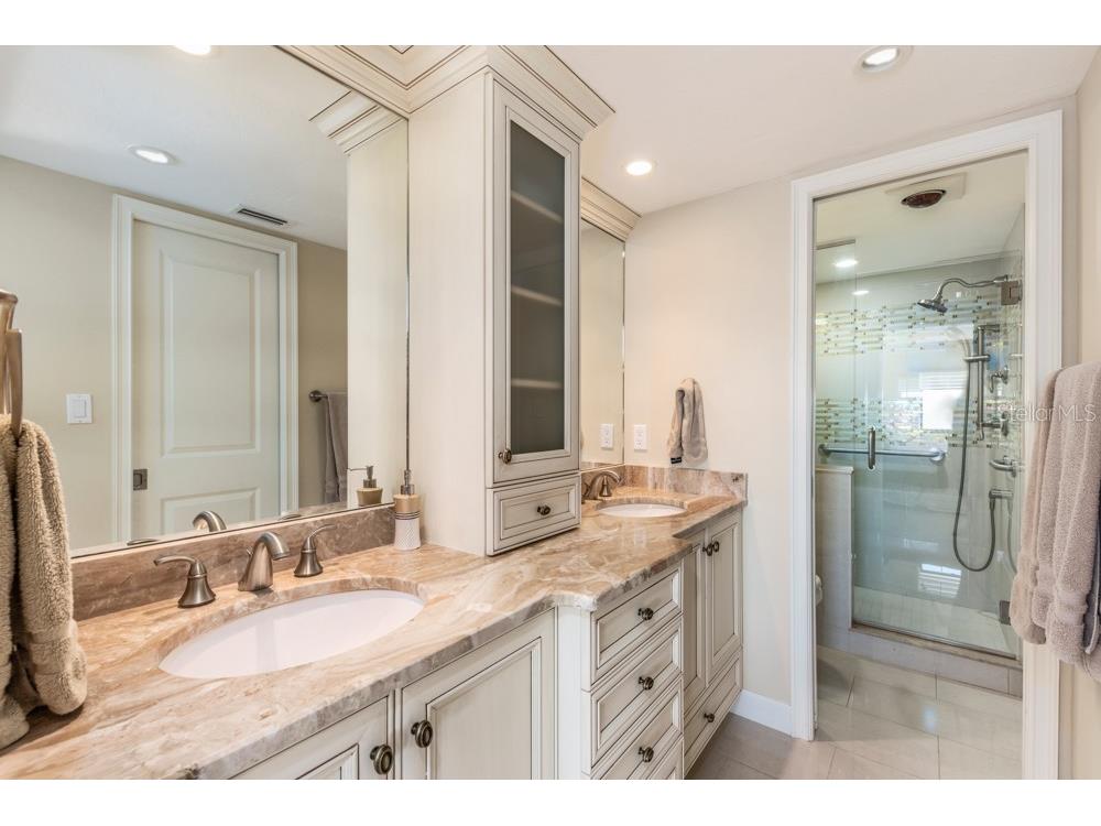 5770 Midnight Pass Road #605 Sarasota FL 34242 A4486589 image23