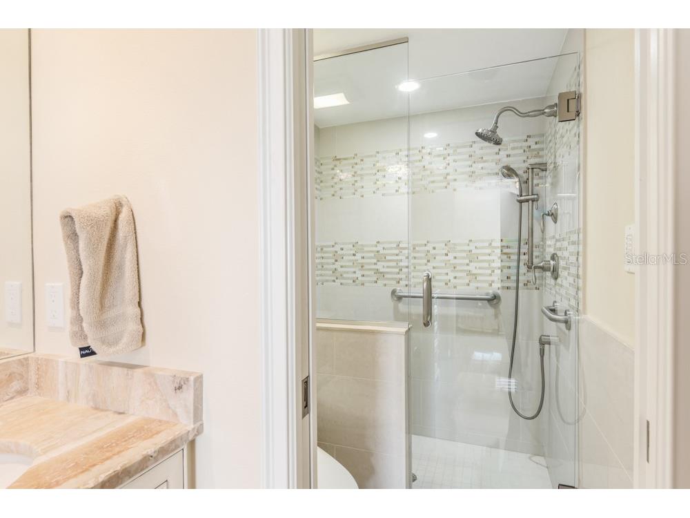 5770 Midnight Pass Road #605 Sarasota FL 34242 A4486589 image24