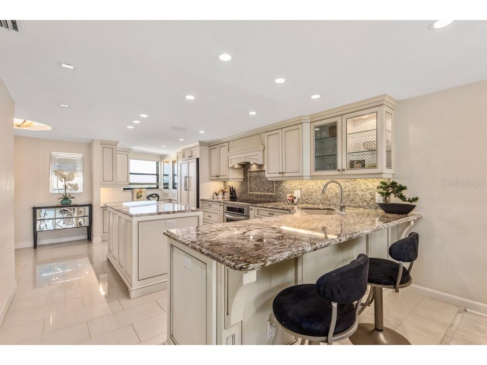 5770 Midnight Pass Road #605 Sarasota FL 34242 A4486589 image8