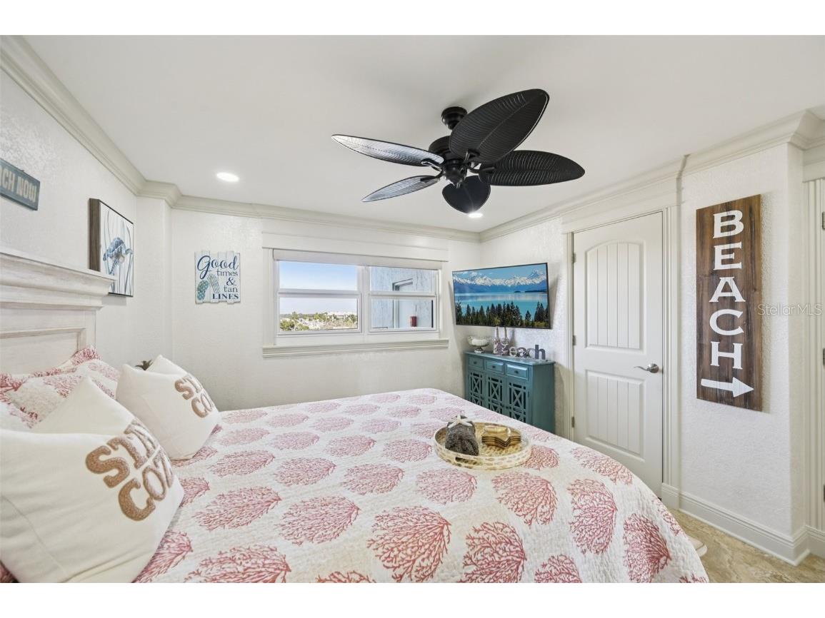 5770 Midnight Pass Road #C601 Sarasota FL 34242 - GULF OF AMERICA A4674063 image24