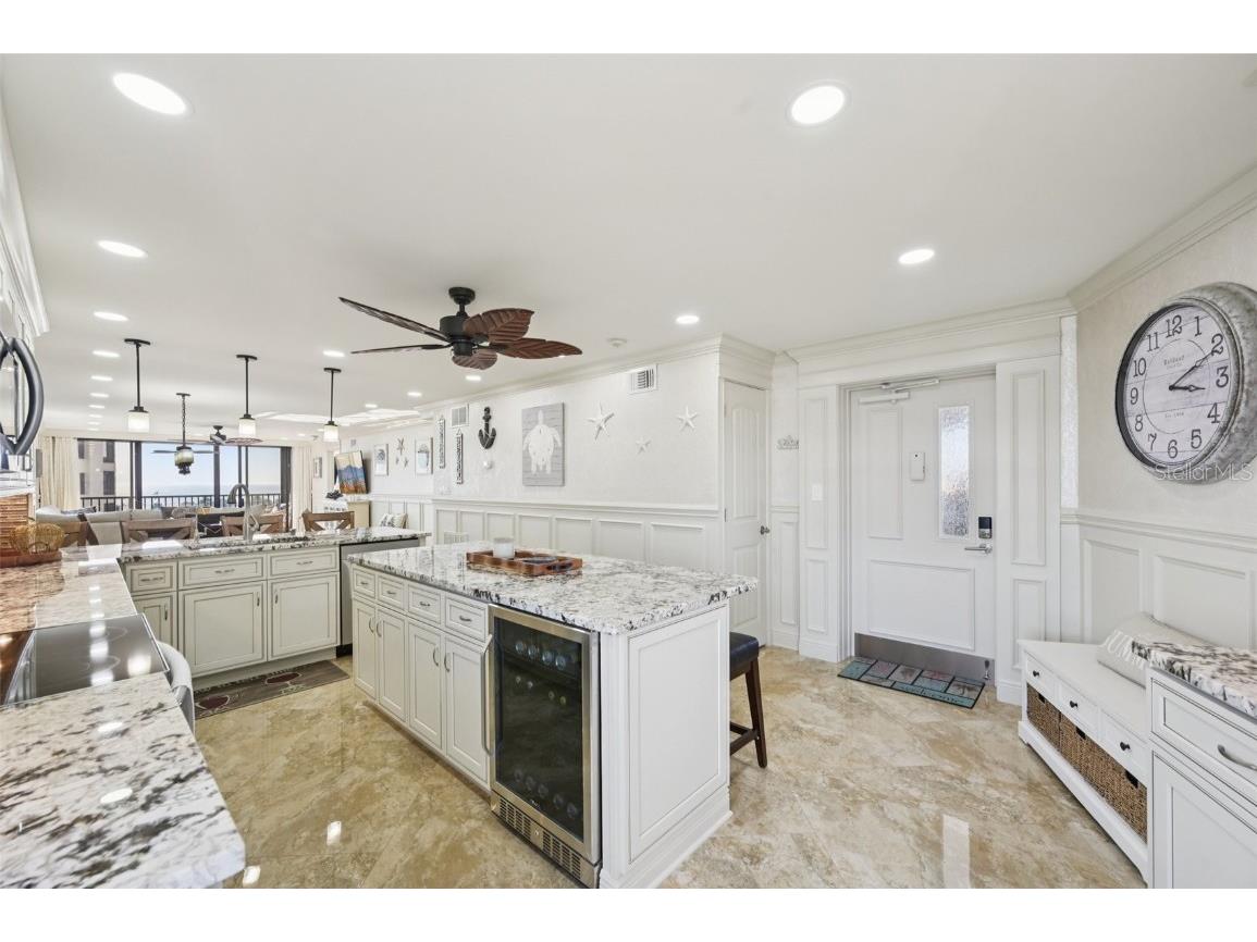 5770 Midnight Pass Road #C601 Sarasota FL 34242 - GULF OF AMERICA A4674063 image3