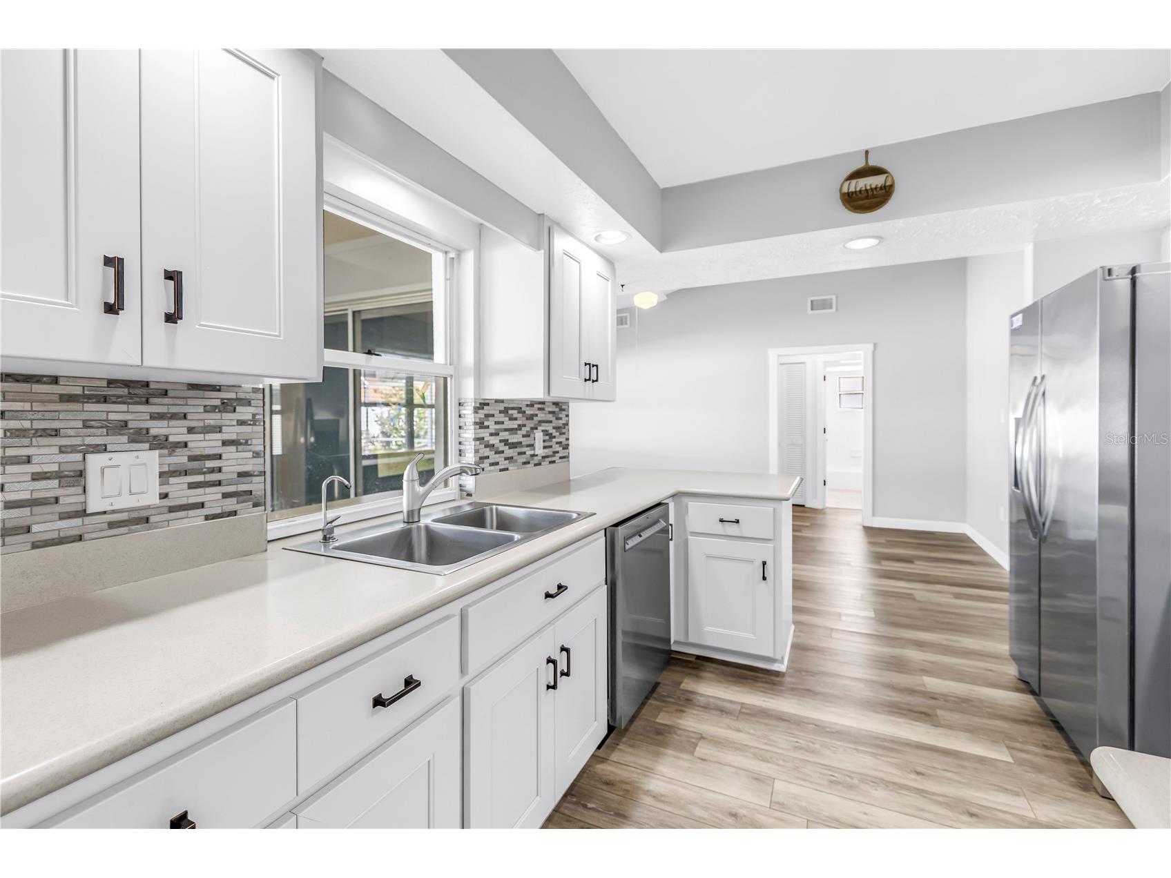 5771 Timberlake Sarasota FL 34243 TB8500441 image11