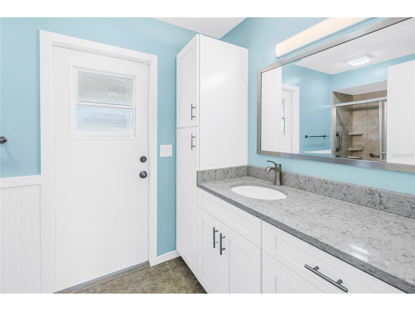 5771 Timberlake Sarasota FL 34243 TB8500441 image27