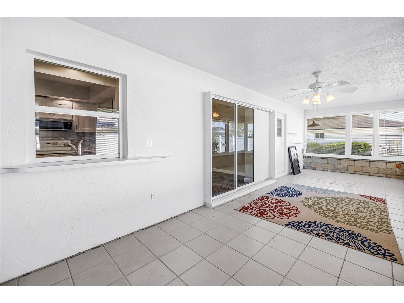 5771 Timberlake Sarasota FL 34243 TB8500441 image31