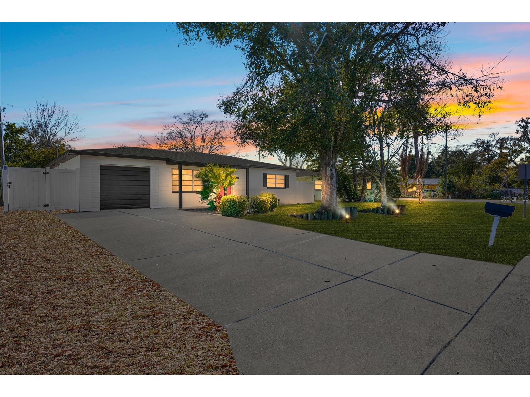 5772 56th Terrace N Saint Petersburg FL 33709 TB8477612 image1