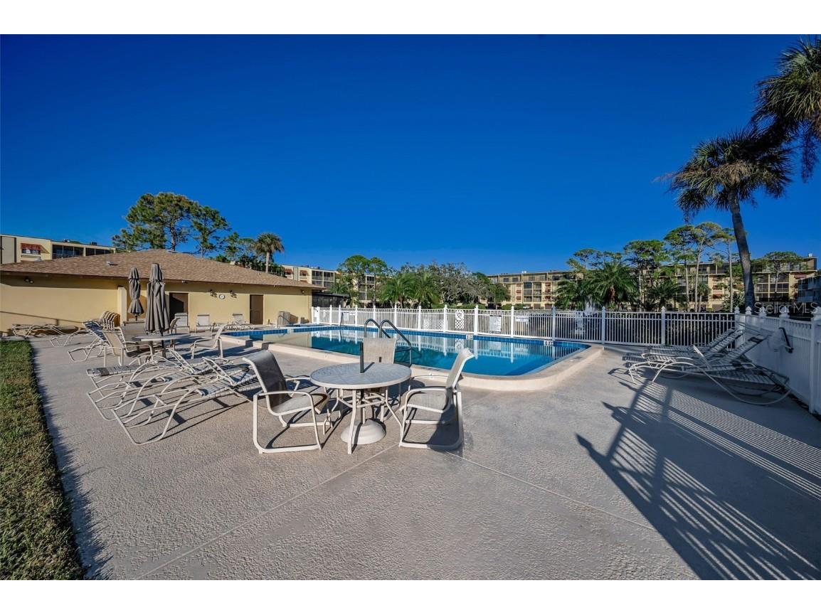 5775 Park Street N #211 Saint Petersburg FL 33709 - COMMUNITY POND TB8448734 image38