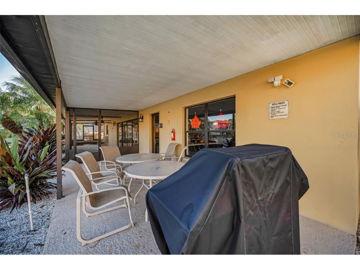 5775 Park Street N #211 Saint Petersburg FL 33709 - COMMUNITY POND TB8448734 image51