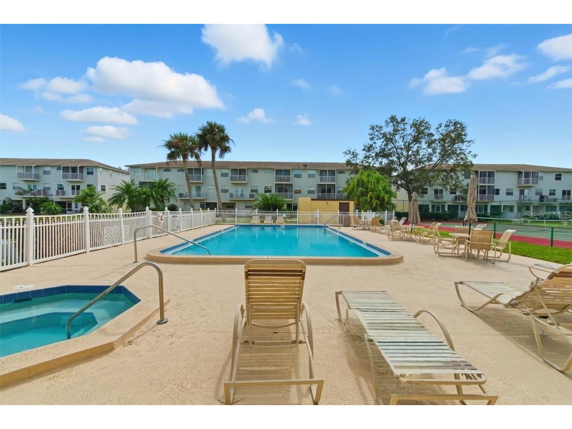 5775 Park Street N #311 Saint Petersburg FL 33709 TB8440792 image40