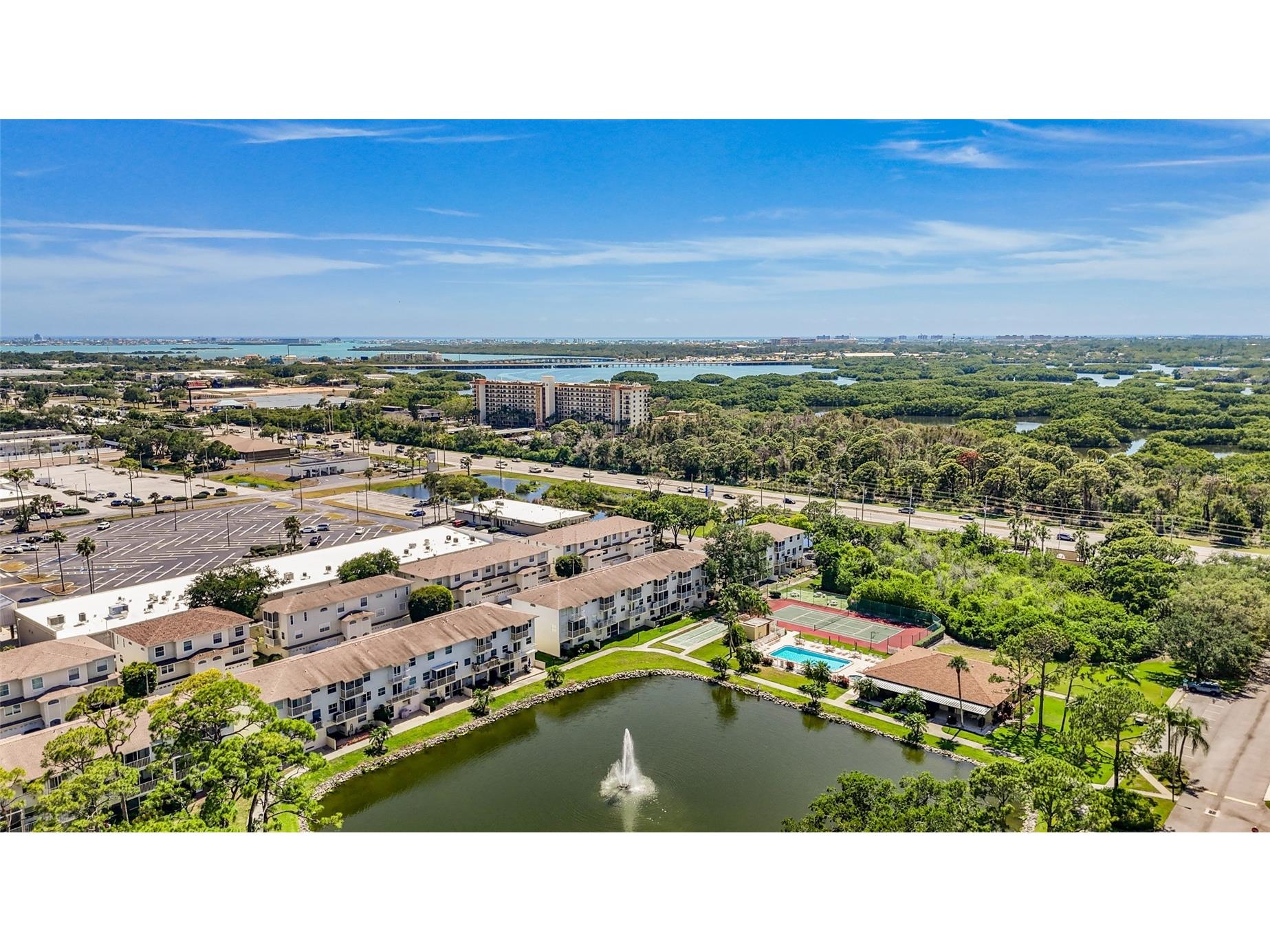 5775 Park Street N #410 Saint Petersburg FL 33709 A4693432 image1