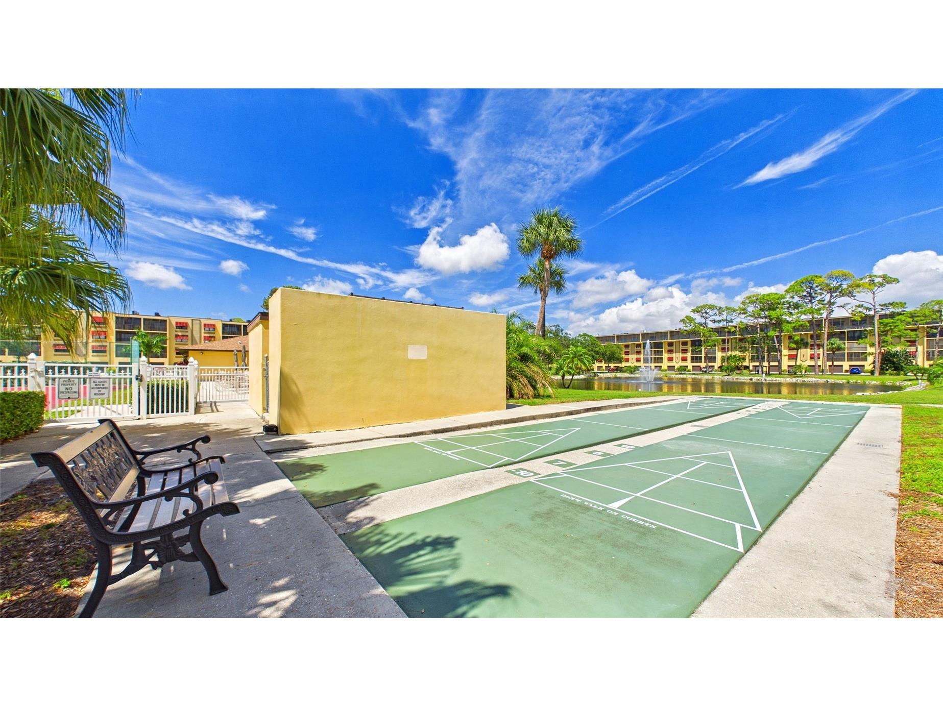 5775 Park Street N #410 Saint Petersburg FL 33709 A4693432 image42