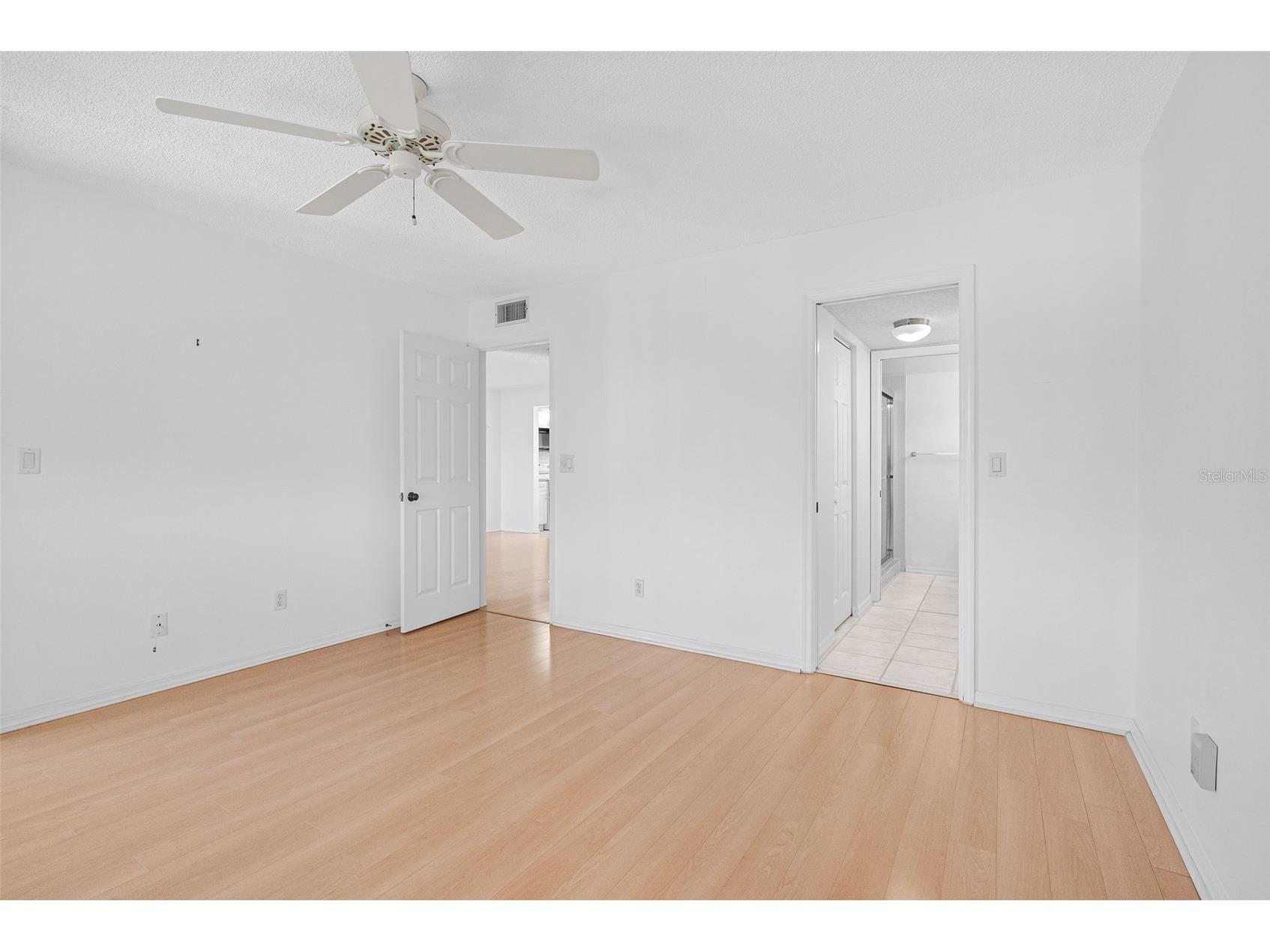 5775 Park Street N #411 Saint Petersburg FL 33709 TB8475070 image25