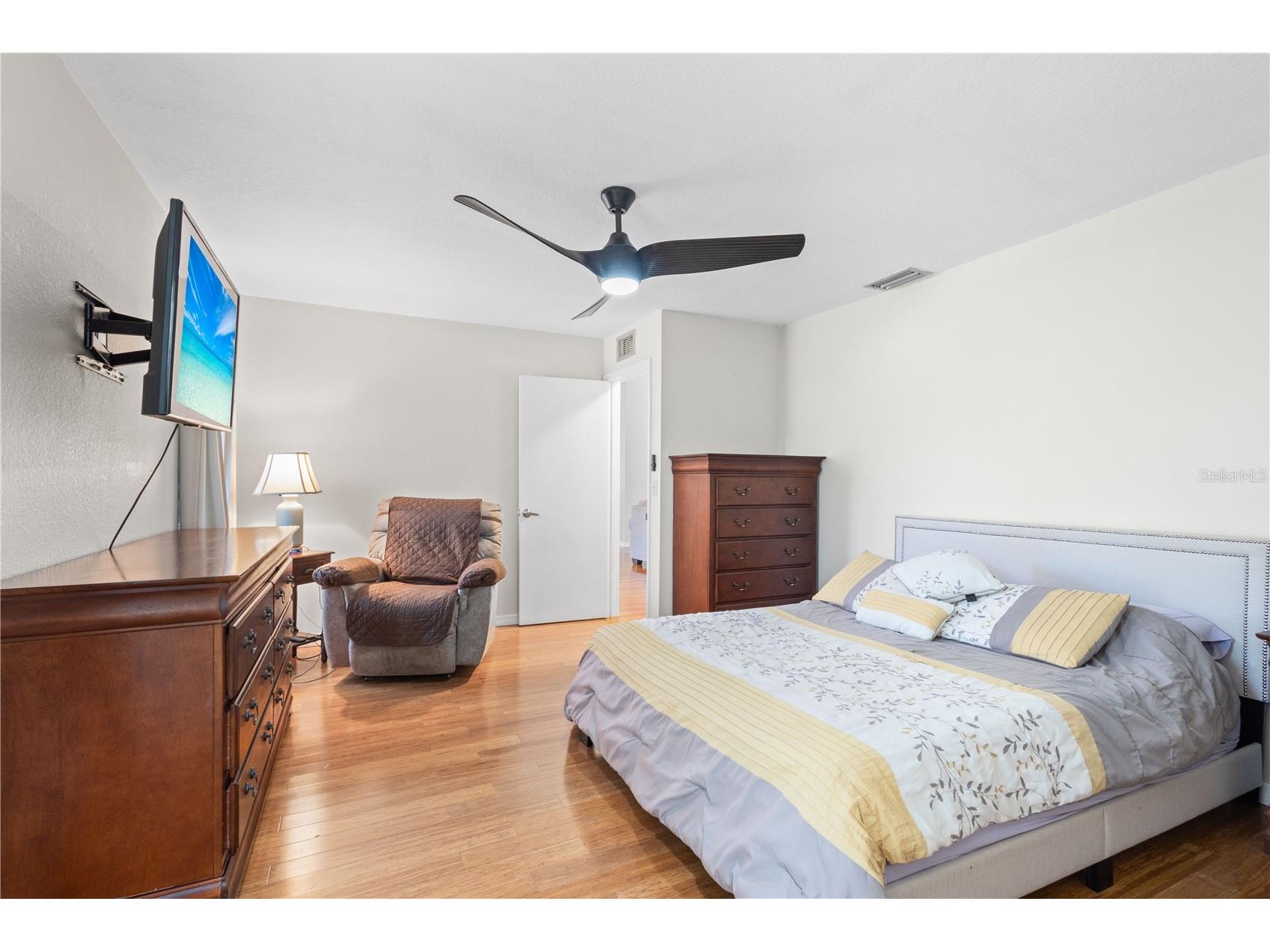 5775 Timber Lake Drive Sarasota FL 34243 A4679749 image20