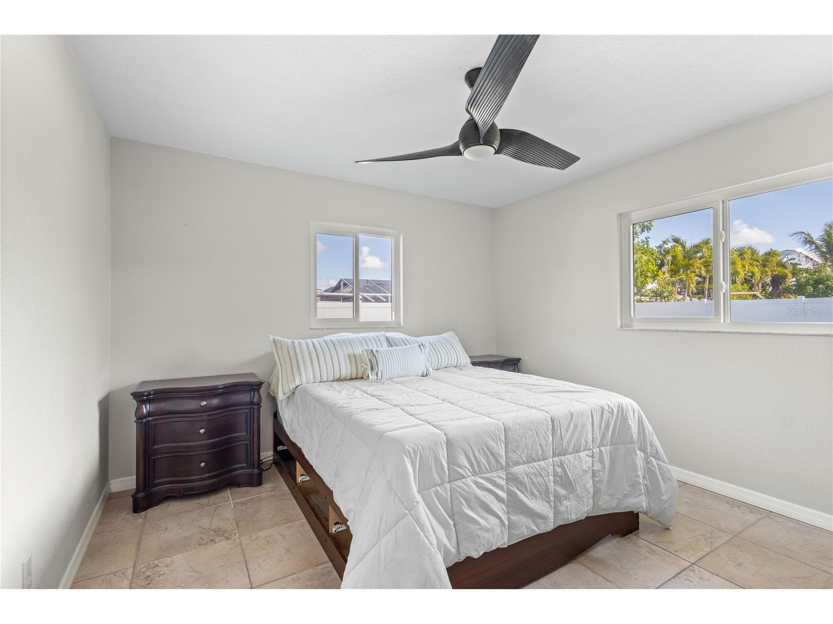 5775 Timber Lake Drive Sarasota FL 34243 A4679749 image23