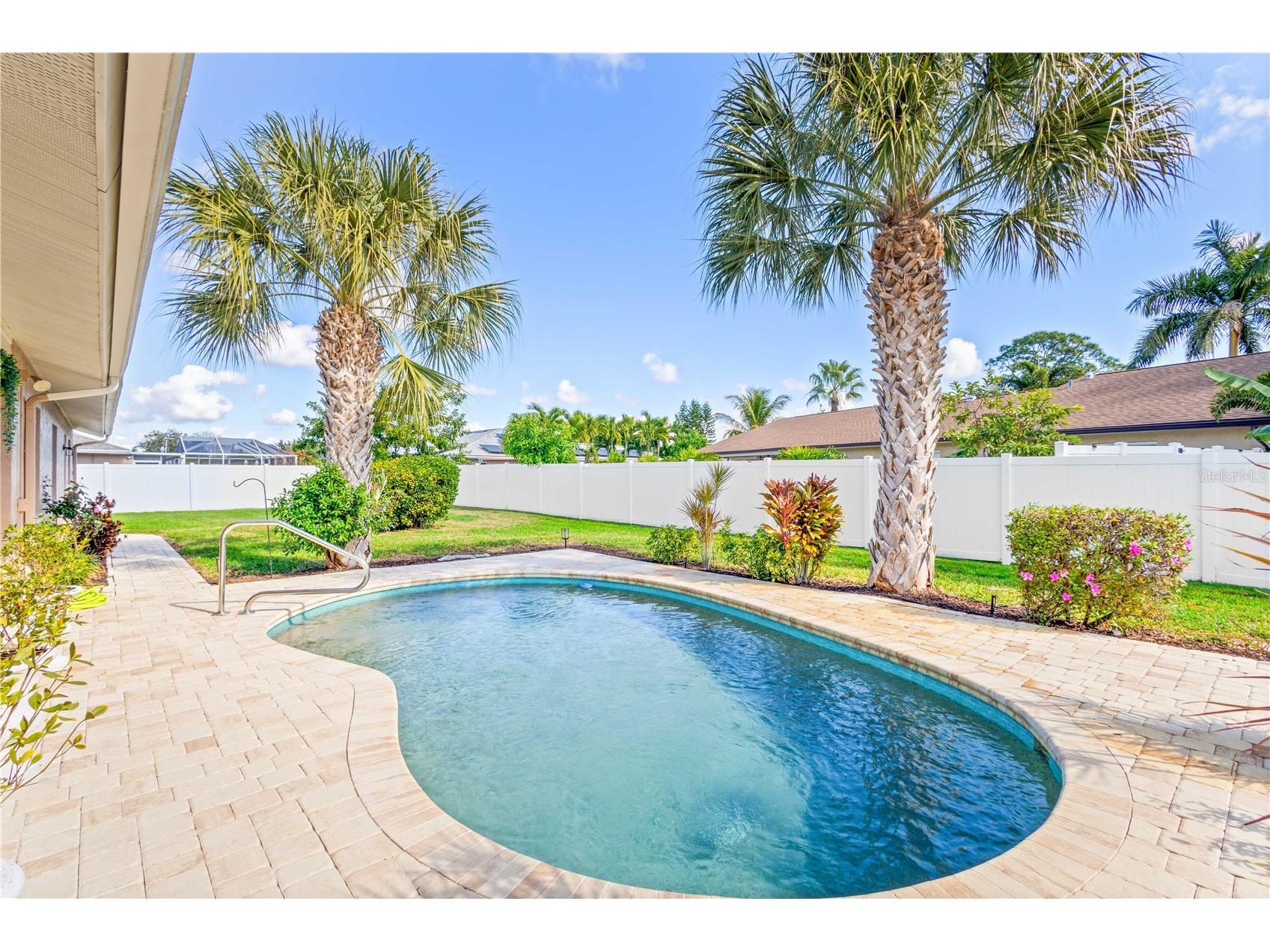 5775 Timber Lake Drive Sarasota FL 34243 A4679749 image29