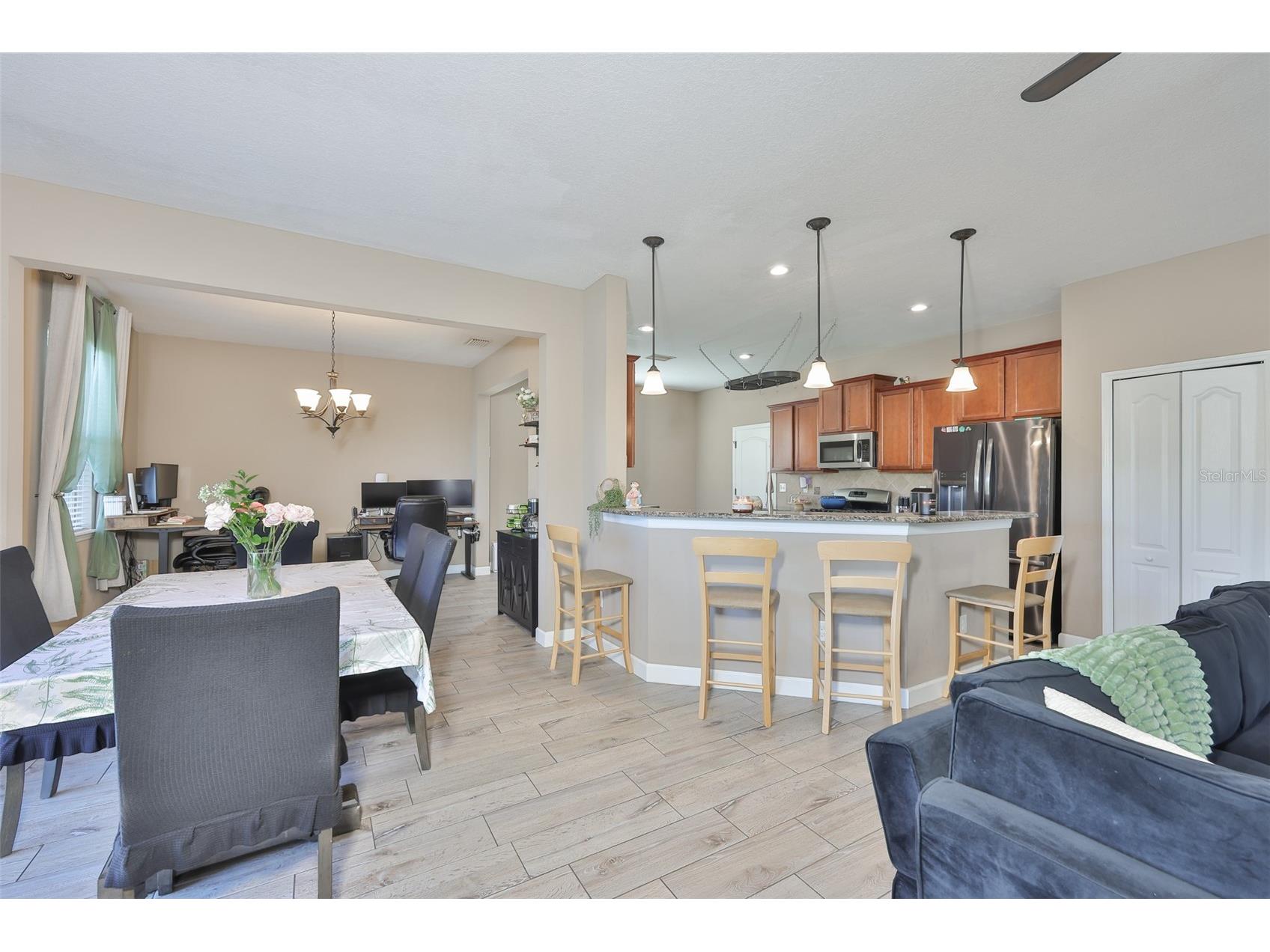 5779 Aaron Court Sarasota FL 34232 A4687398 image10