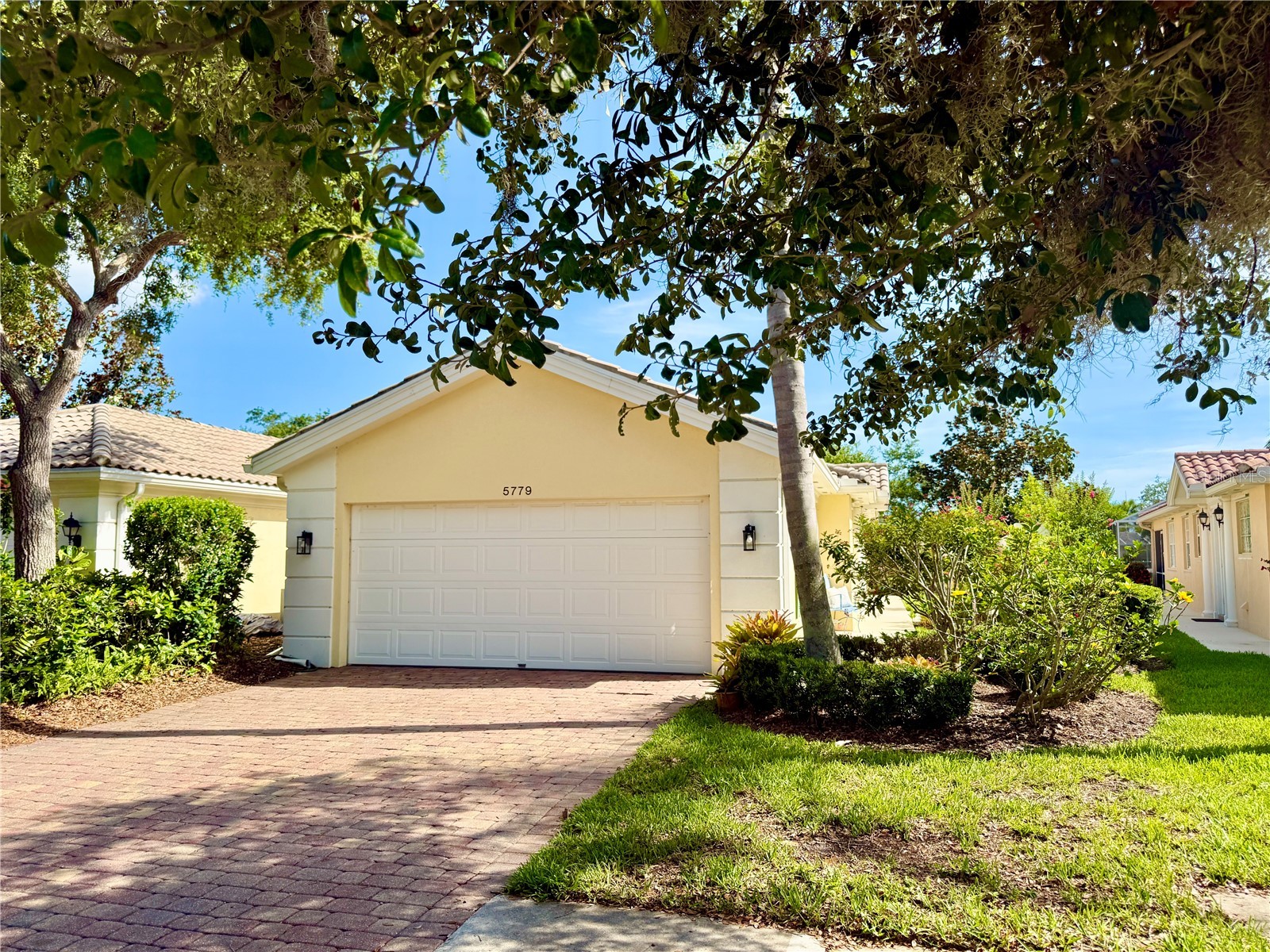 5779 Ivrea Drive Sarasota FL 34238 A4694559 image1