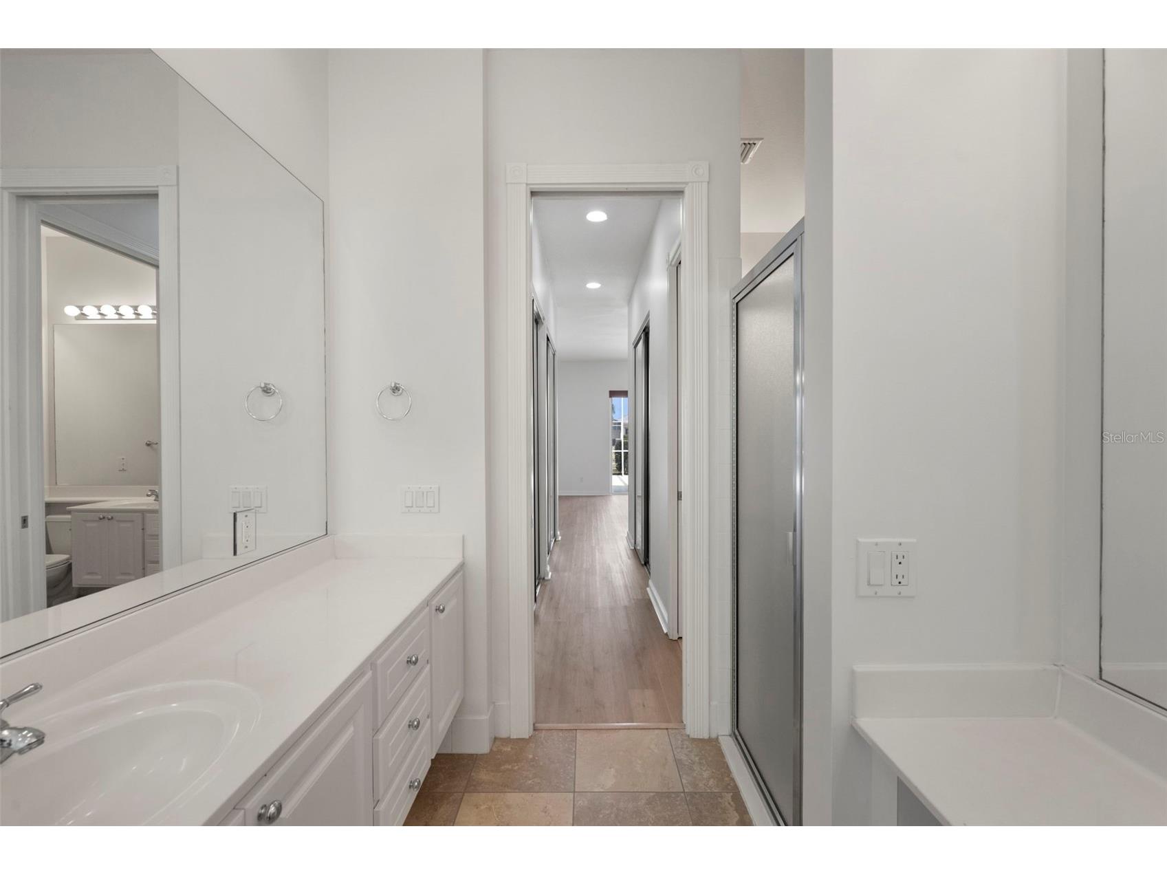 5779 Wilena Place Sarasota FL 34238 A4682771 image14