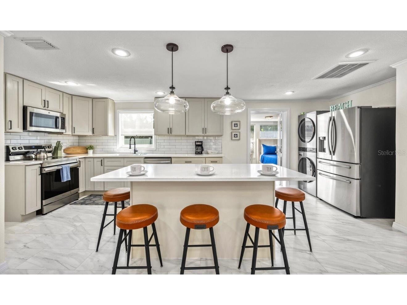 578 Companion Way Longboat Key FL 34228 A4682186 image35