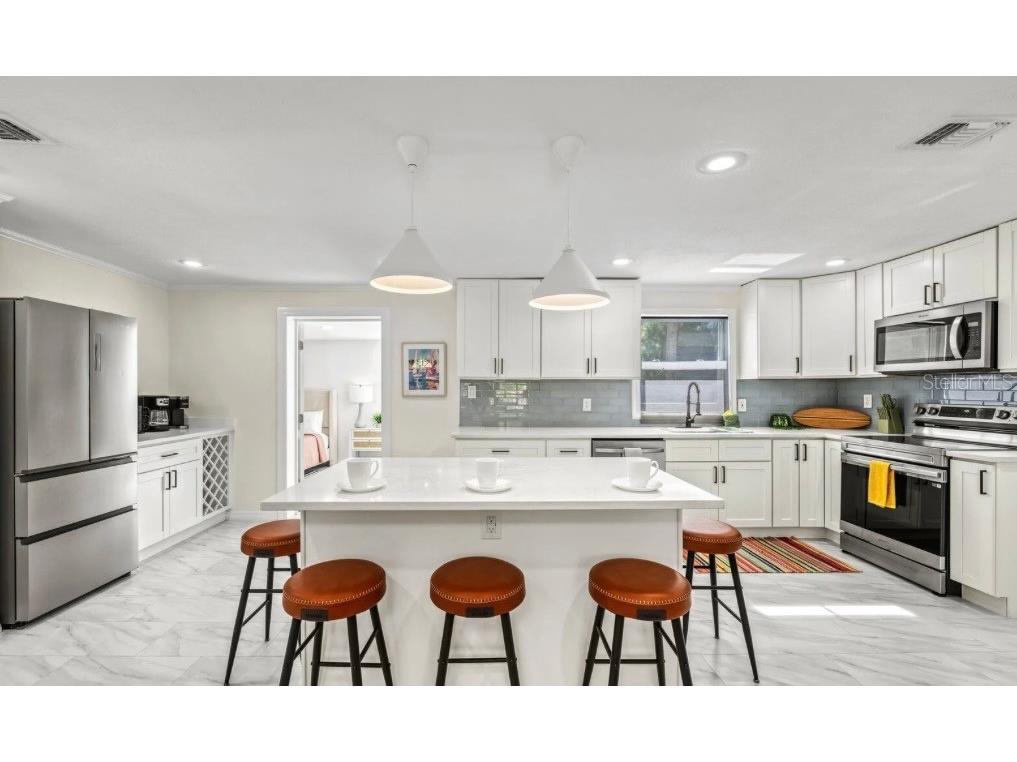 578 Companion Way Longboat Key FL 34228 A4682186 image8