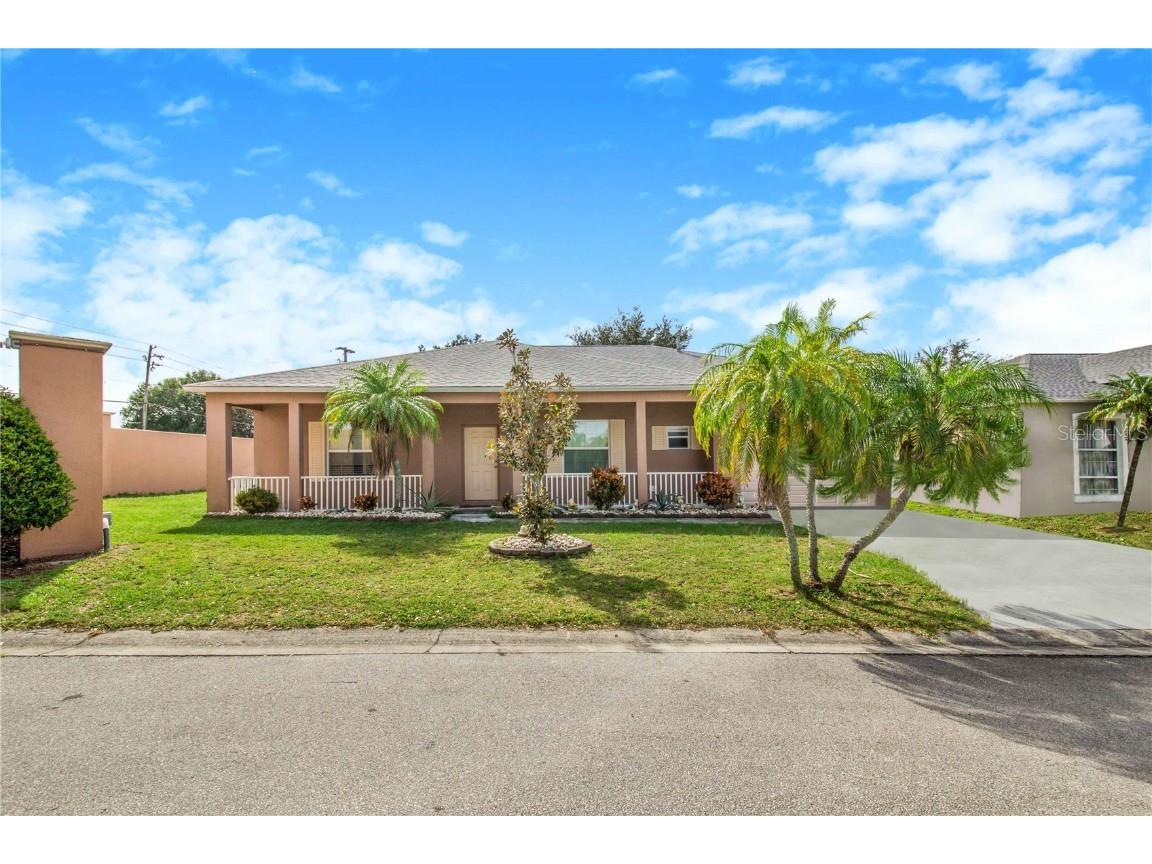 578 Reddicks Circle Winter Haven FL 33884 P4927860 image1