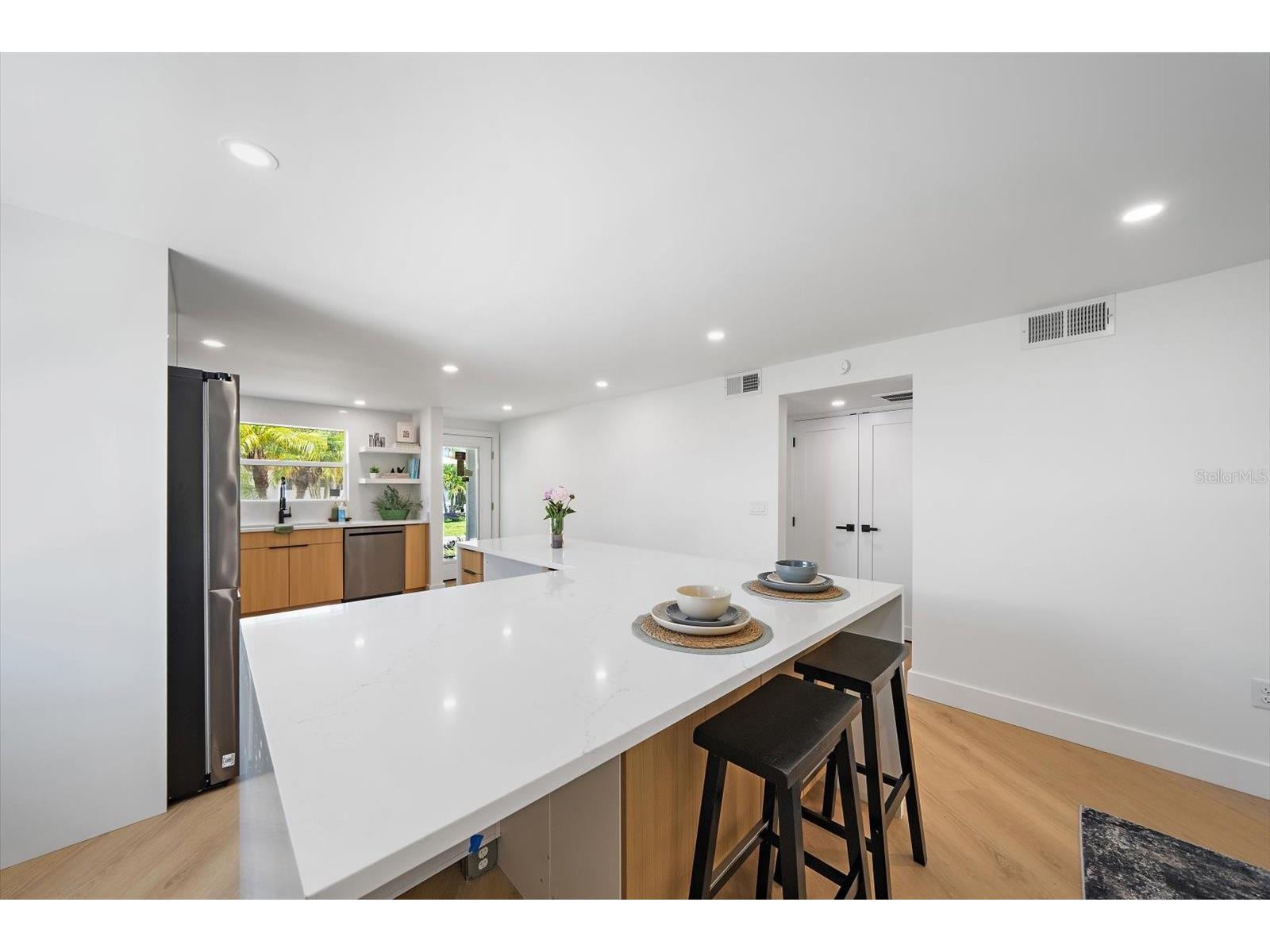 578 Spanish Drive S Longboat Key FL 34228 A4698065 image12