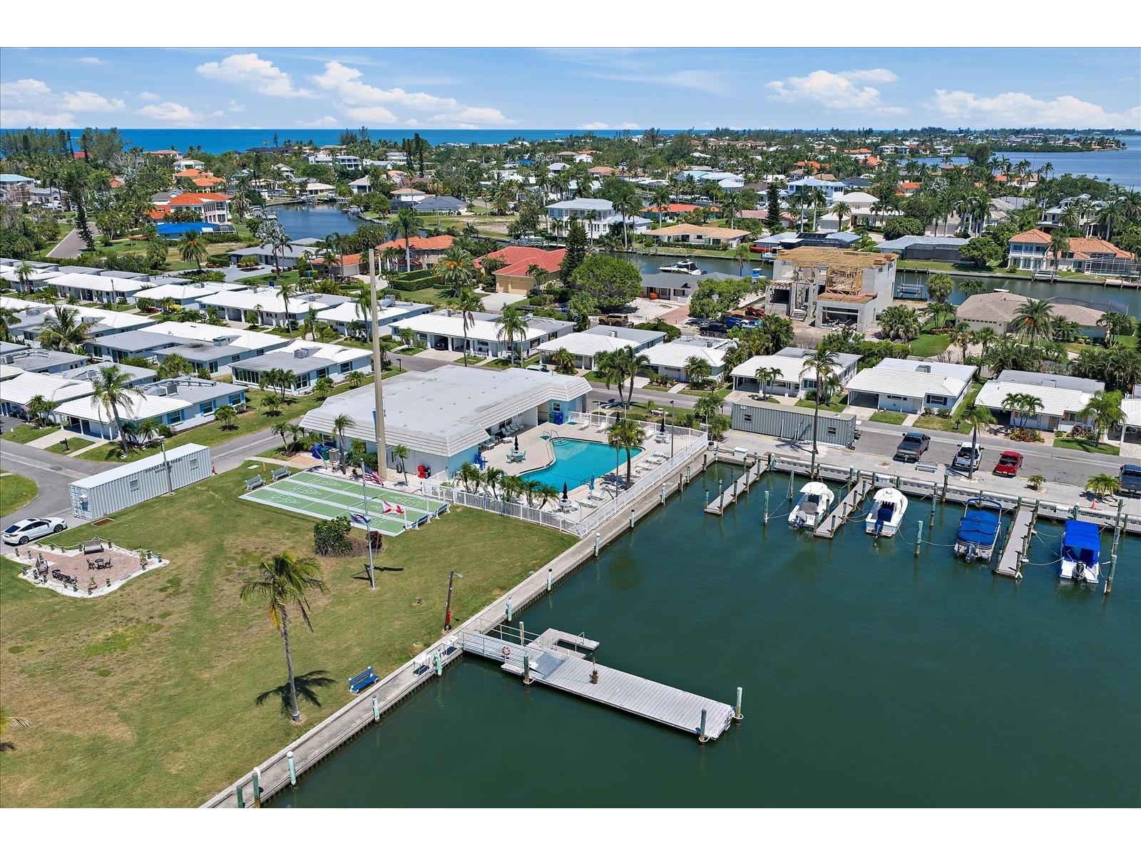 578 Spanish Drive S Longboat Key FL 34228 A4698065 image38
