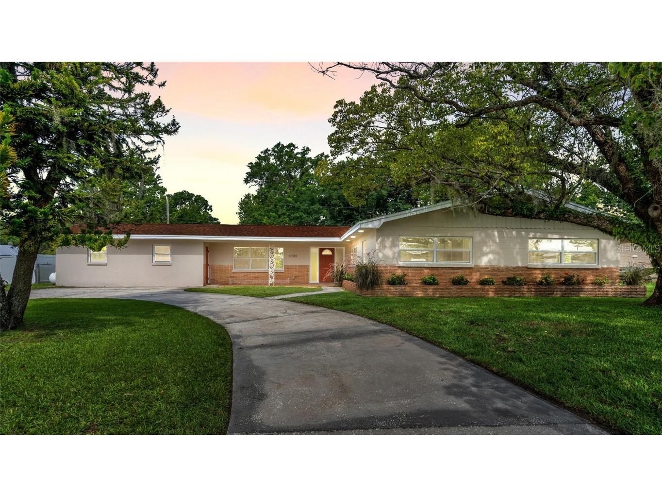 5780 Jacaranda Avenue Lakeland FL 33809 L4937685 image1