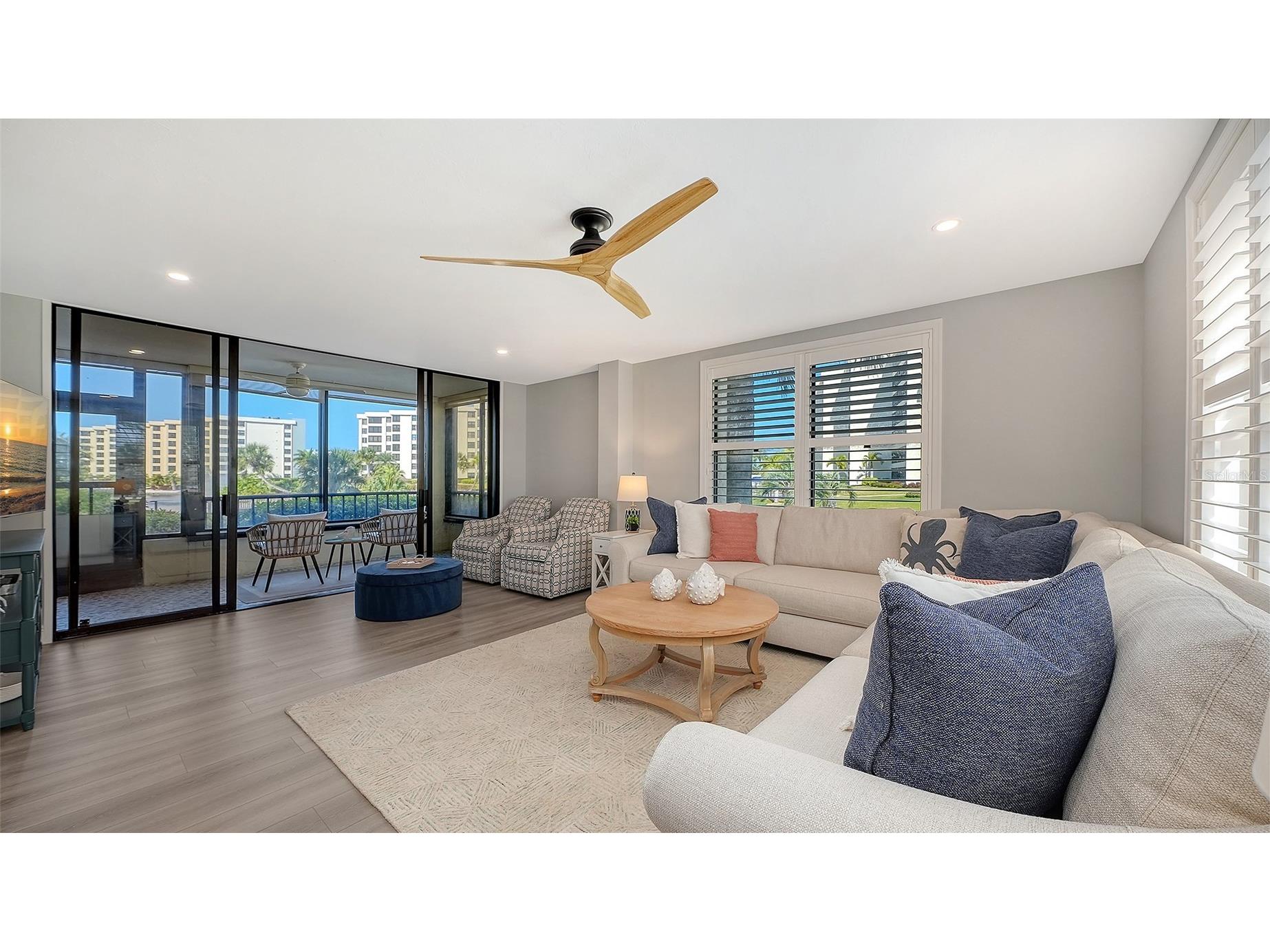 5780 Midnight Pass Road #110 Sarasota FL 34242 A4683108 image11