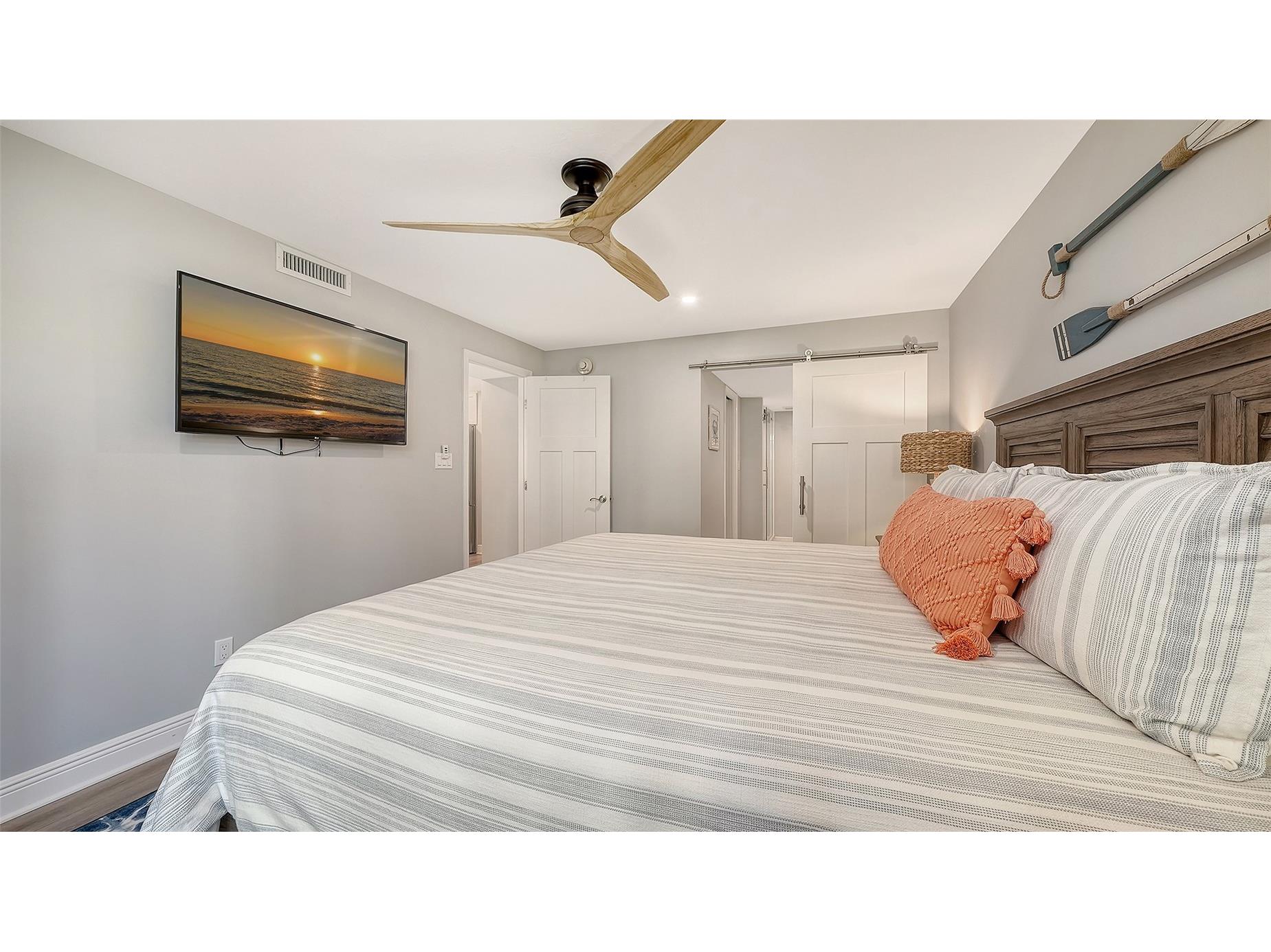 5780 Midnight Pass Road #110 Sarasota FL 34242 A4683108 image24