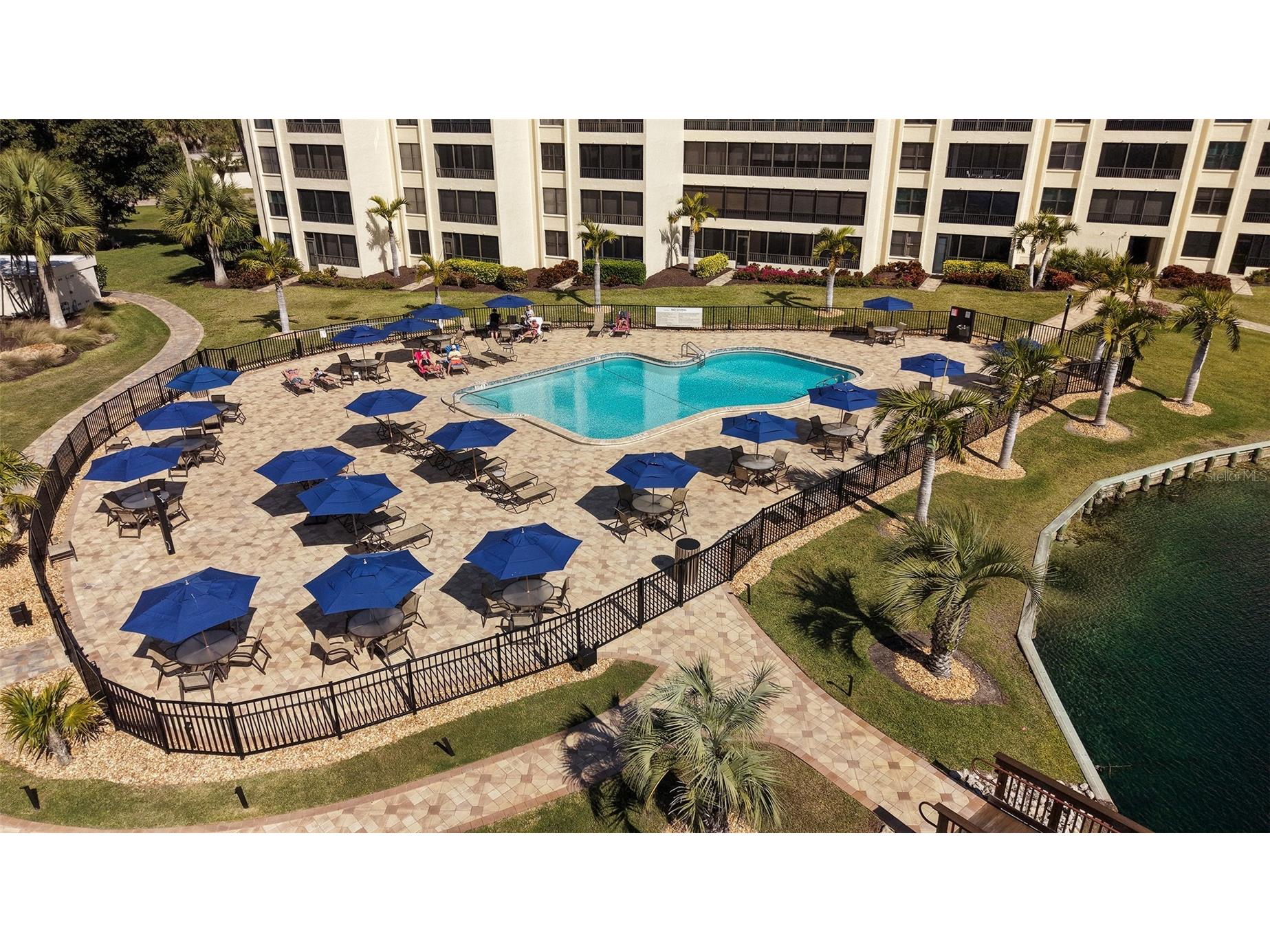 5780 Midnight Pass Road #110 Sarasota FL 34242 A4683108 image47