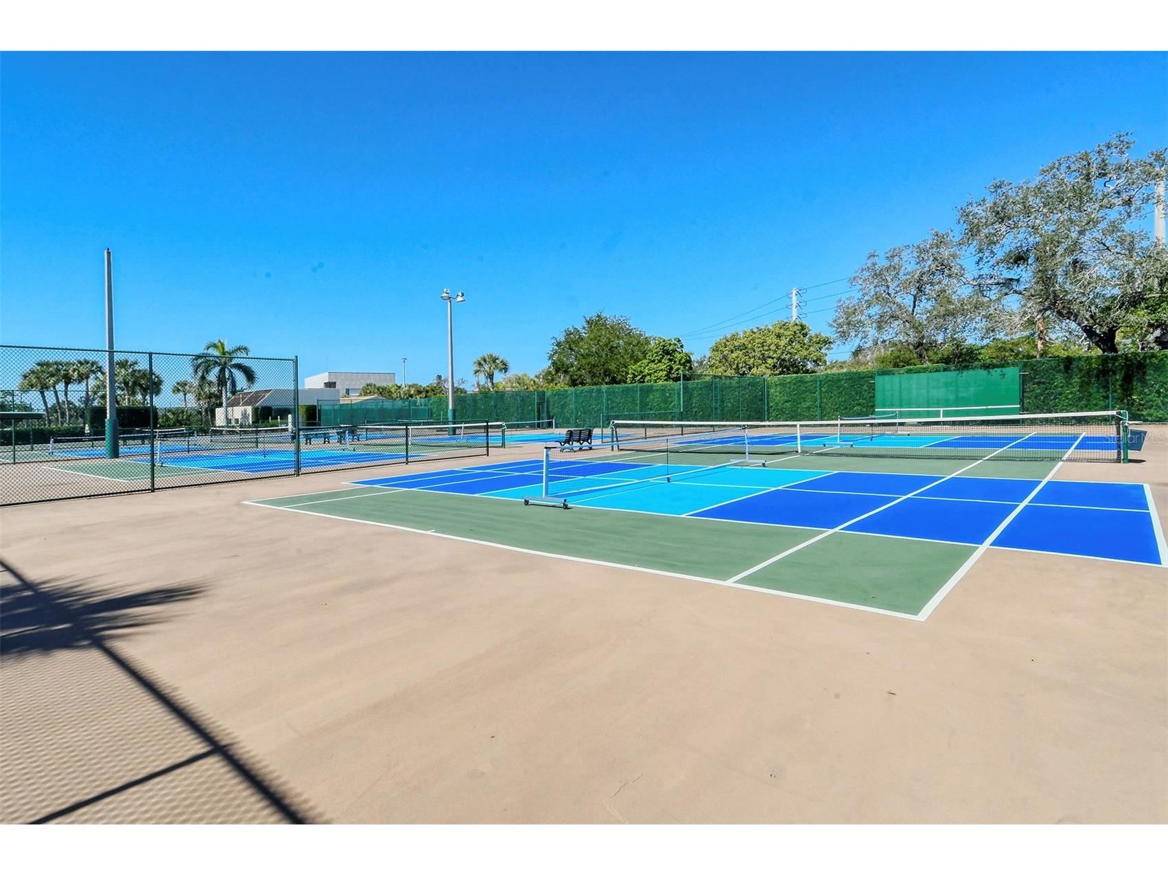 5780 Midnight Pass Road #110 Sarasota FL 34242 A4683108 image70