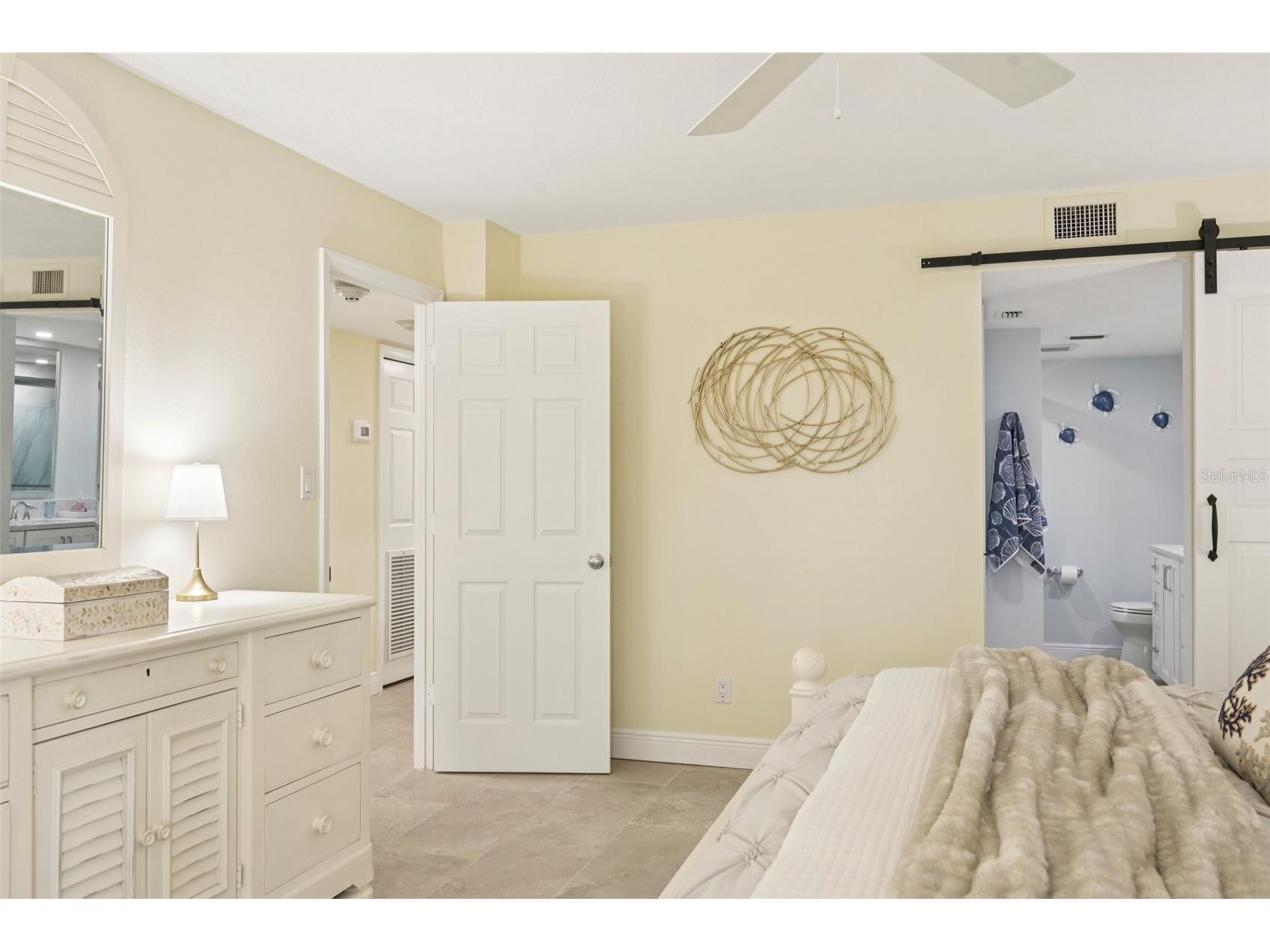 5780 Midnight Pass Road #407 Sarasota FL 34242 - GULF OF MEXICO A4697559 image27