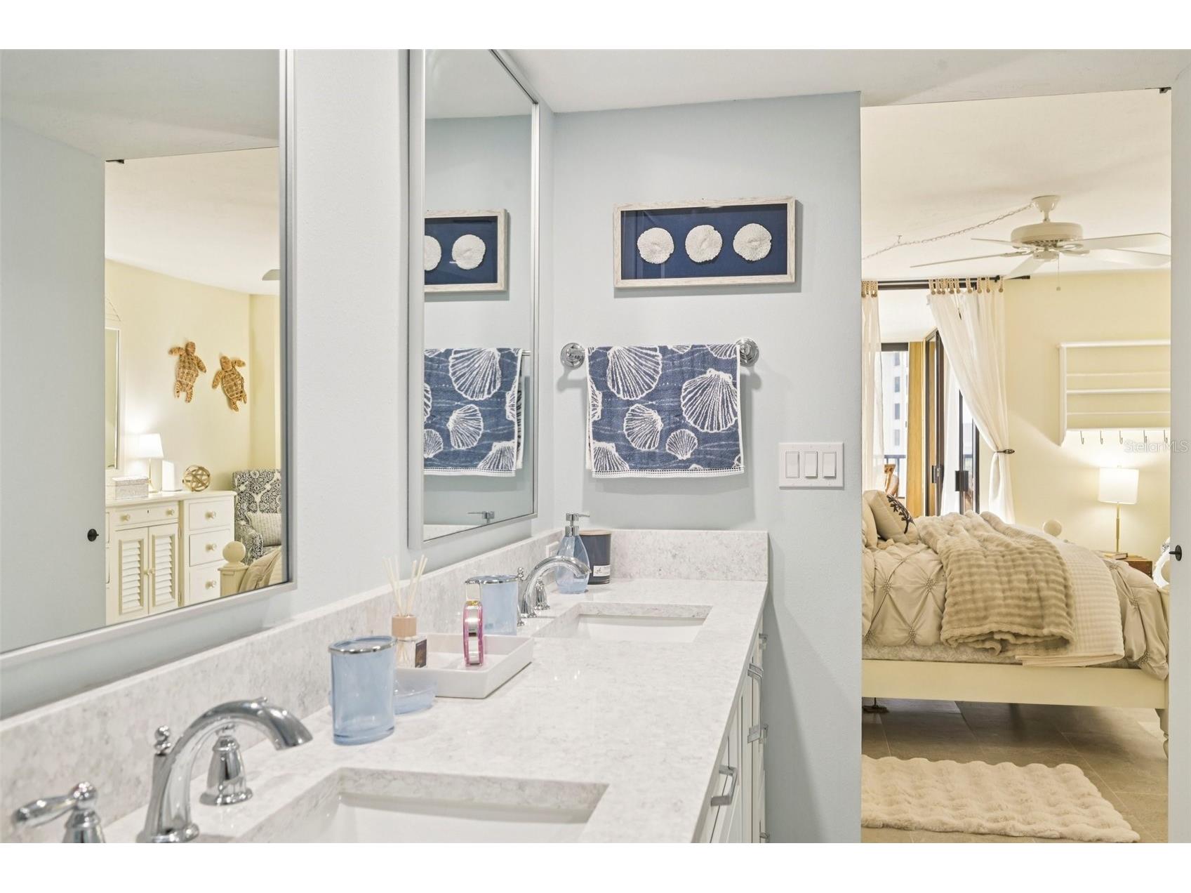 5780 Midnight Pass Road #407 Sarasota FL 34242 - GULF OF MEXICO A4697559 image33