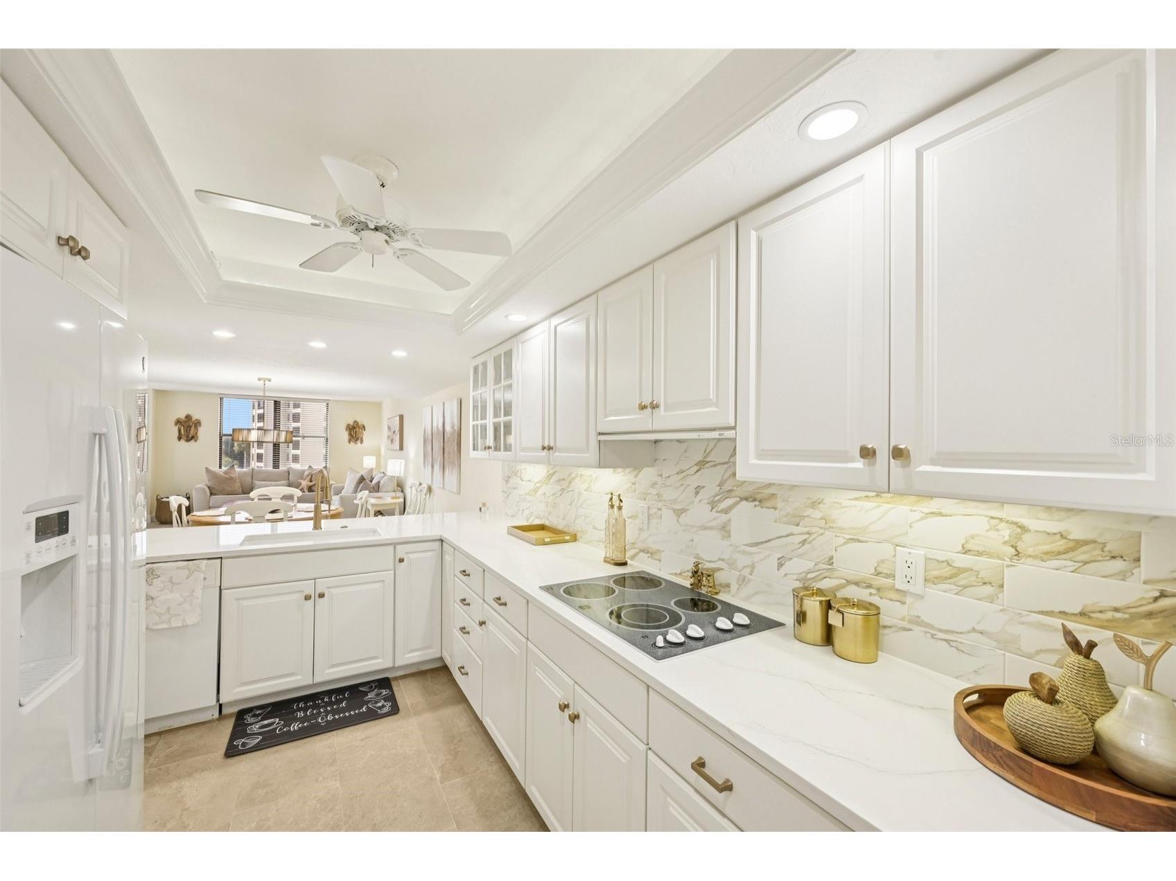 5780 Midnight Pass Road #407 Sarasota FL 34242 - GULF OF MEXICO A4697559 image4